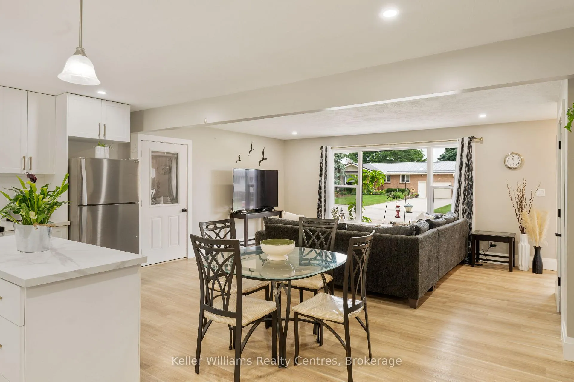 Photo 27 of 24 Fairview Drive, Arran-Elderslie — HOMEH
