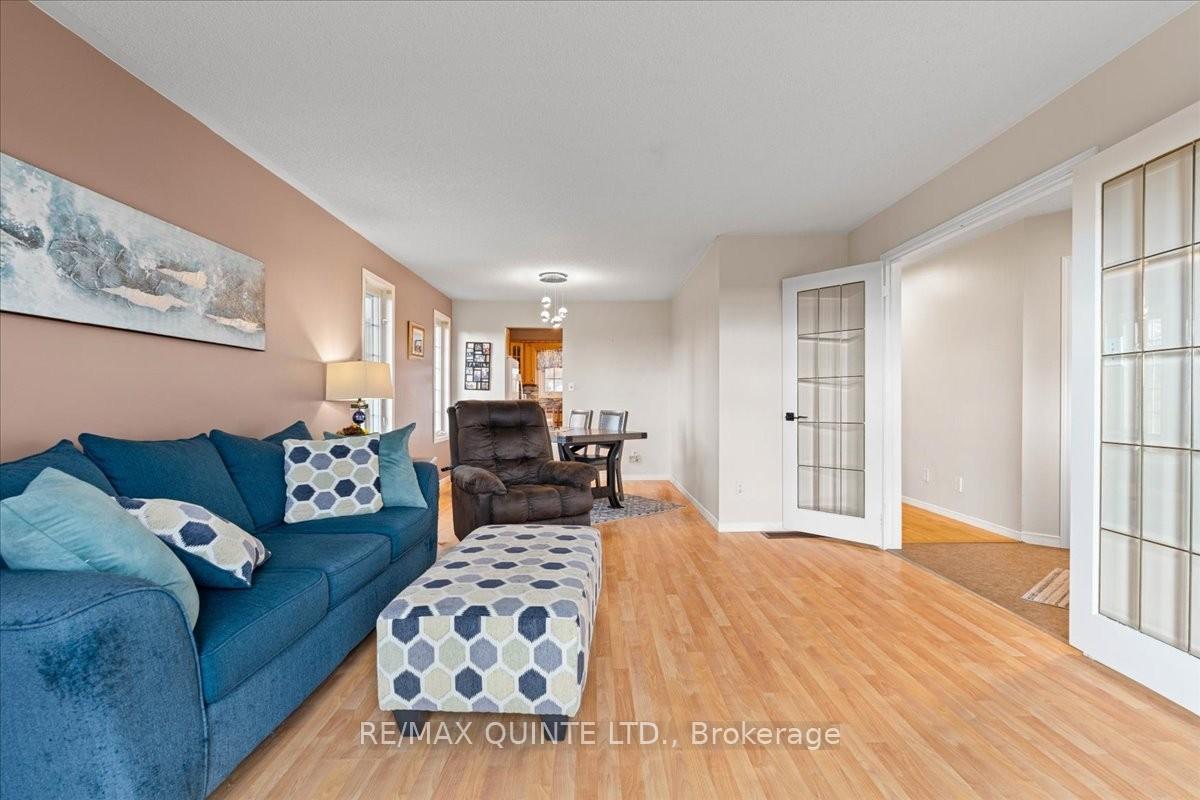 Photo 9 of 1625 Thrasher Road, Tyendinaga, Tyendinaga Township — HOMEH