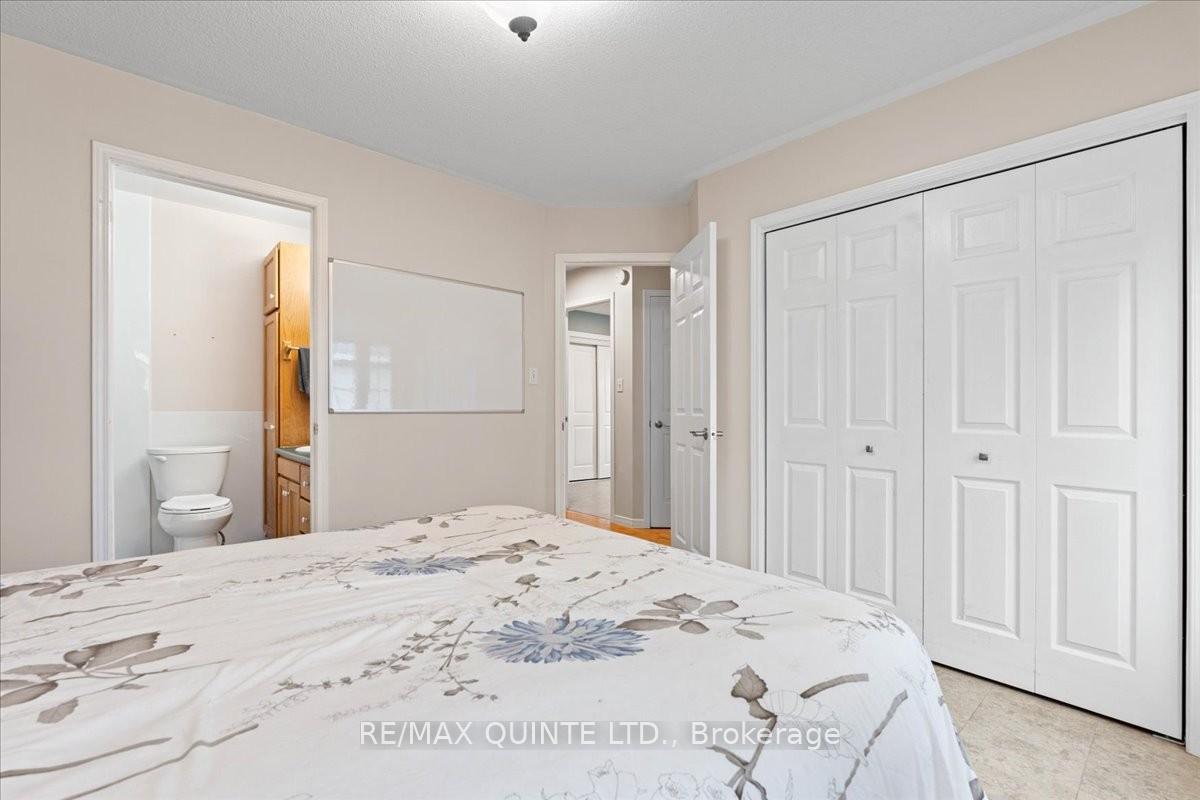 Photo 25 of 1625 Thrasher Road, Tyendinaga, Tyendinaga Township — HOMEH