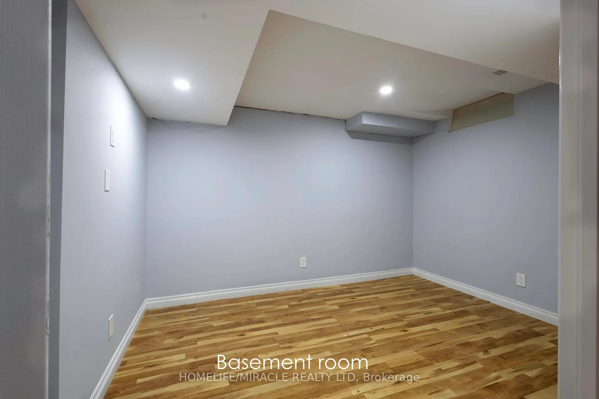 Photo 6 of Unit Lower, 12 Gill Crescent, Ajax, Central West — HOMEH