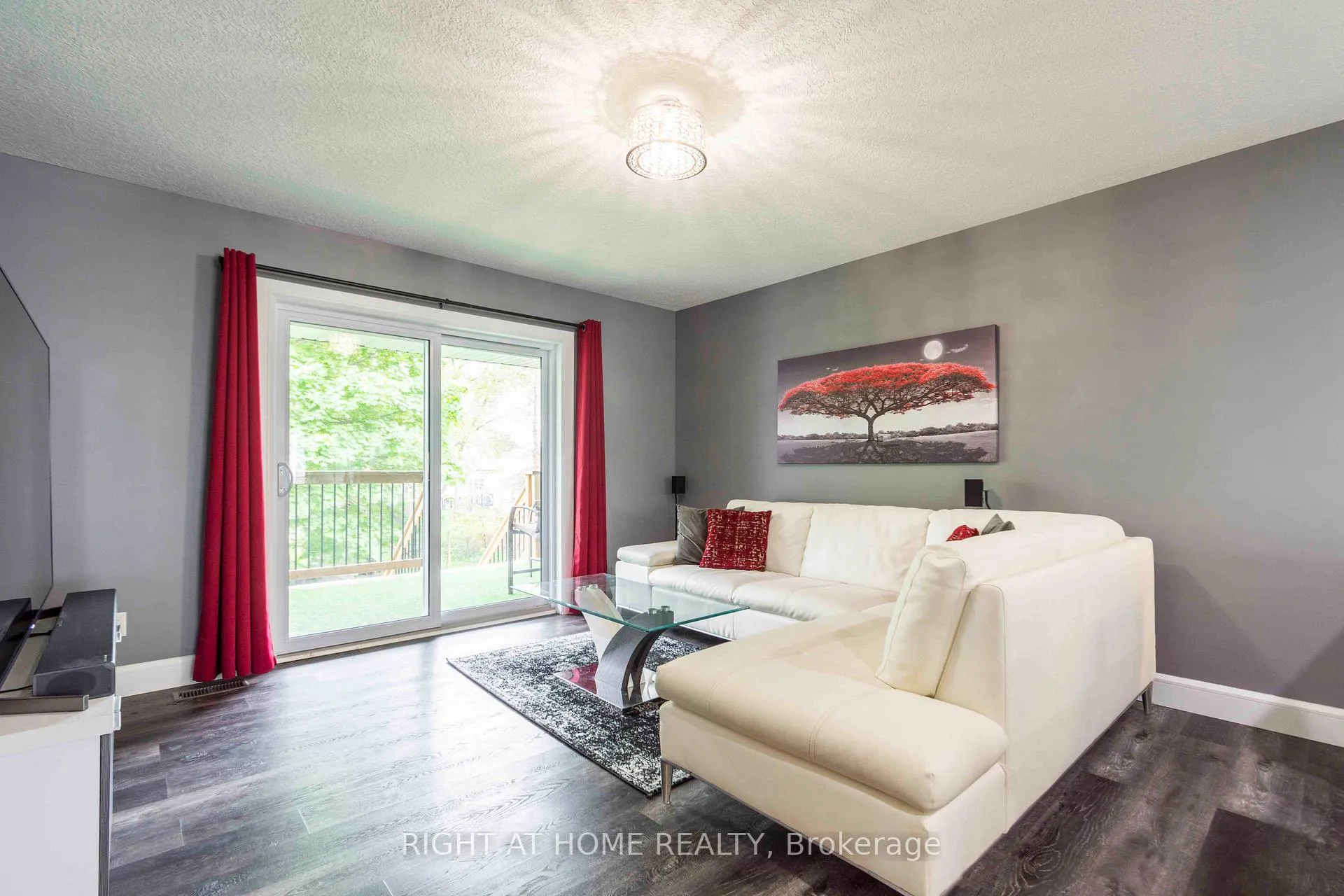 Photo 14 of 72 Gordon Street, Belleville, Belleville Ward — HOMEH