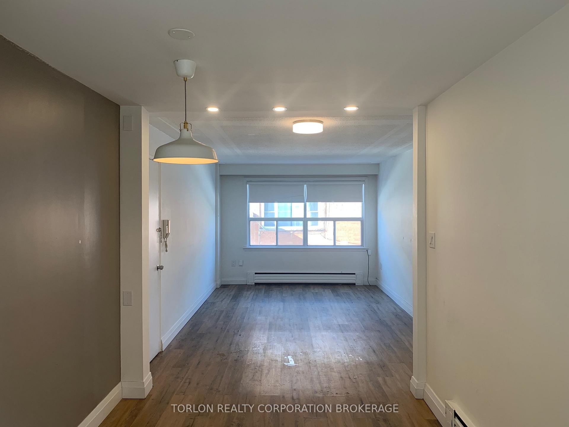 Photo 7 of Unit 2, 460 Horner Avenue, Etobicoke, Alderwood — HOMEH