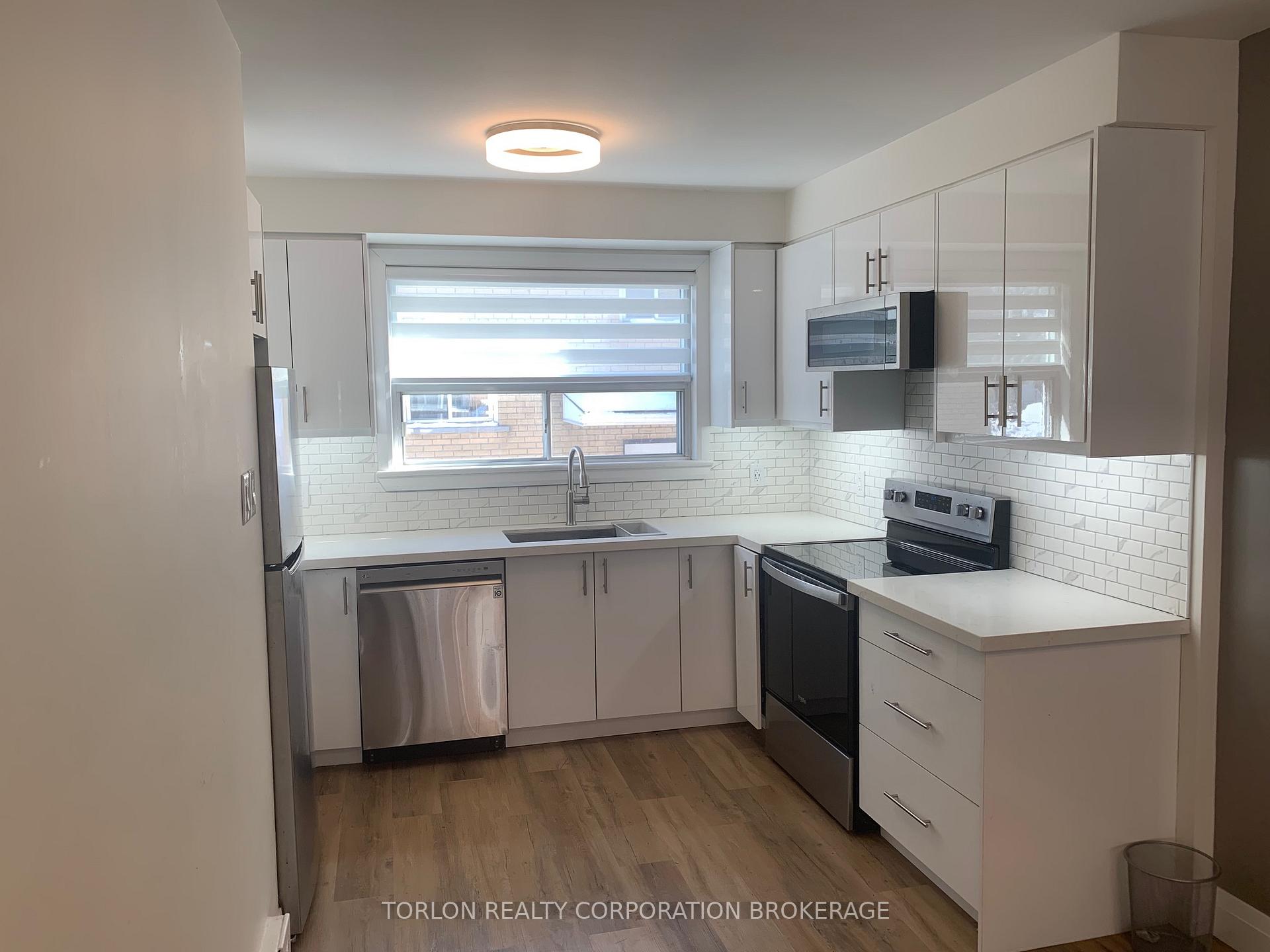 Photo 10 of Unit 2, 460 Horner Avenue, Etobicoke, Alderwood — HOMEH