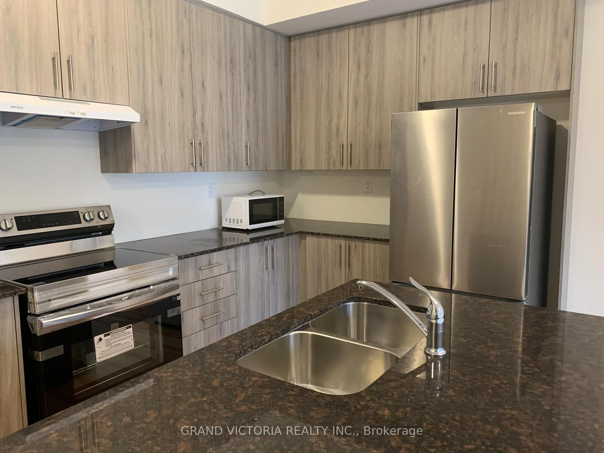 Photo 54 of 63 Blick Crescent, Aurora, Bayview Northeast — HOMEH