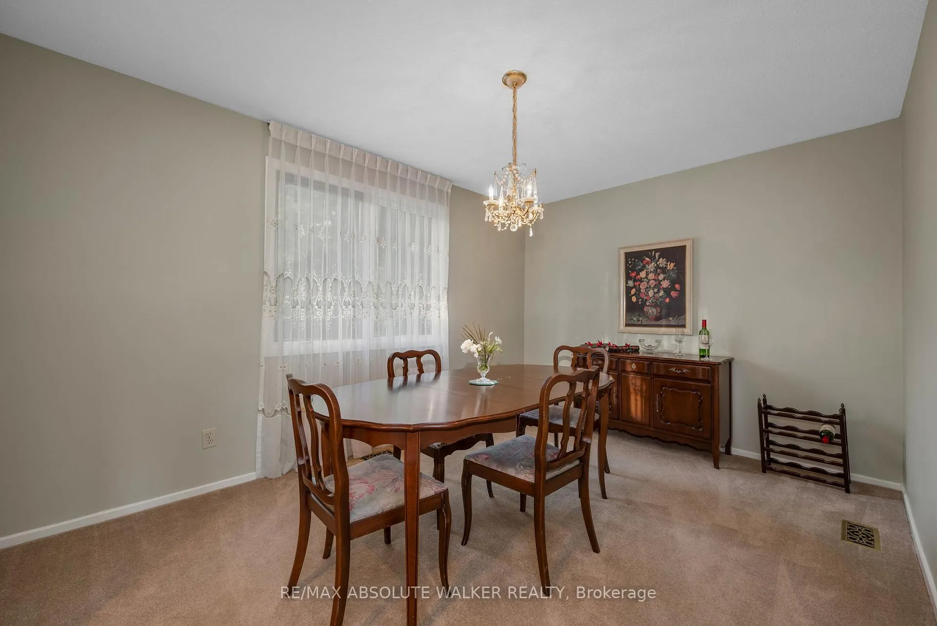 Photo 24 of 1975 Oakdean Crescent, Ottawa, Beacon Hill North — HOMEH