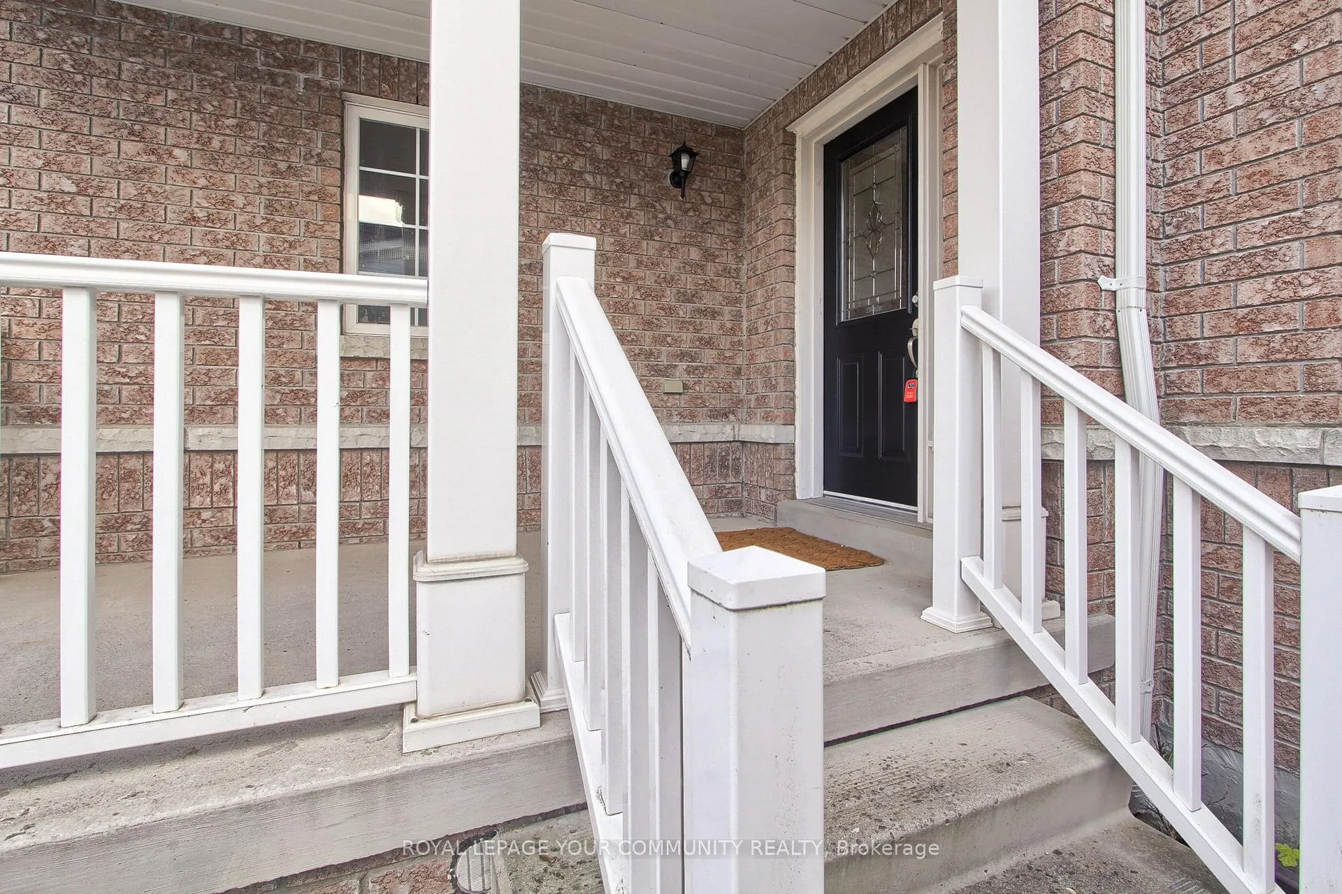 Photo 7 of 19 Chippingwood Manor, Aurora, Bayview Wellington — HOMEH