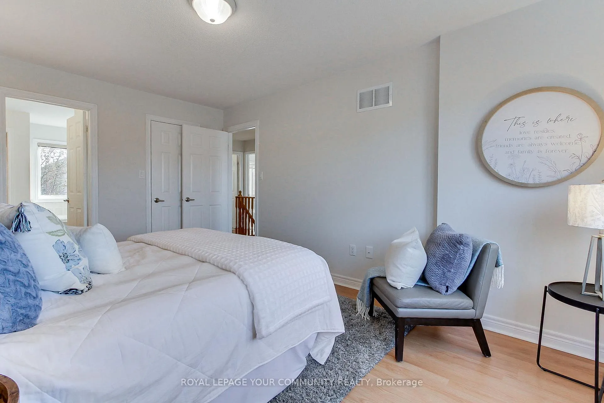 Photo 50 of 19 Chippingwood Manor, Aurora, Bayview Wellington — HOMEH