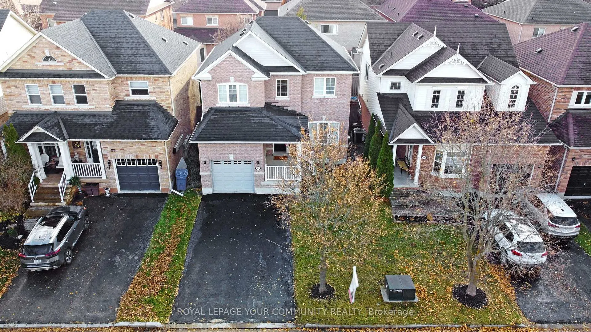 Photo 79 of 19 Chippingwood Manor, Aurora, Bayview Wellington — HOMEH