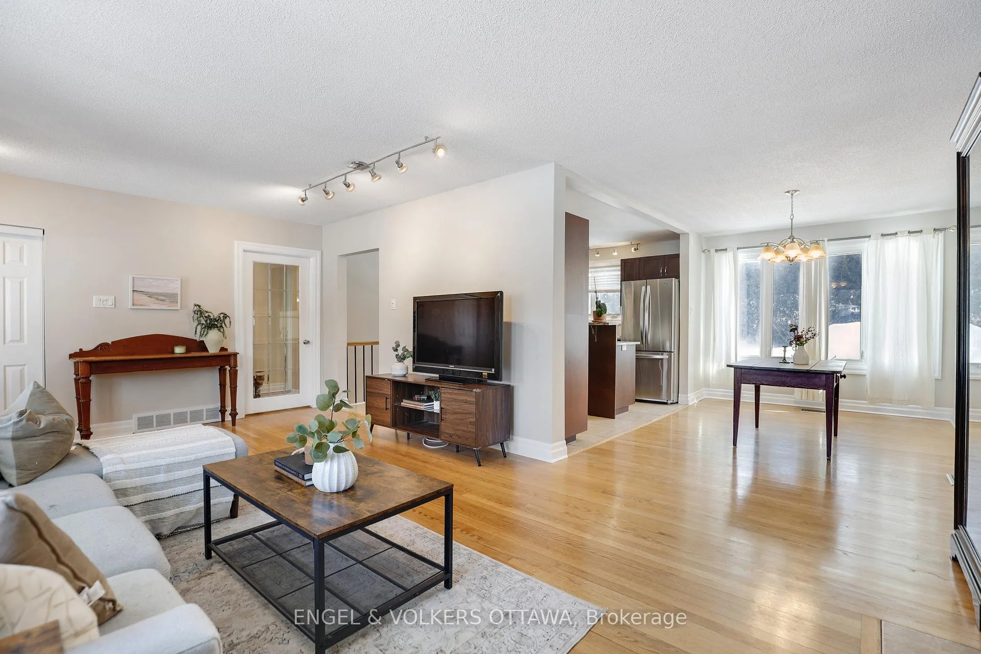 Photo 48 of 2665 Colman Street, Ottawa, Riverside Park — HOMEH
