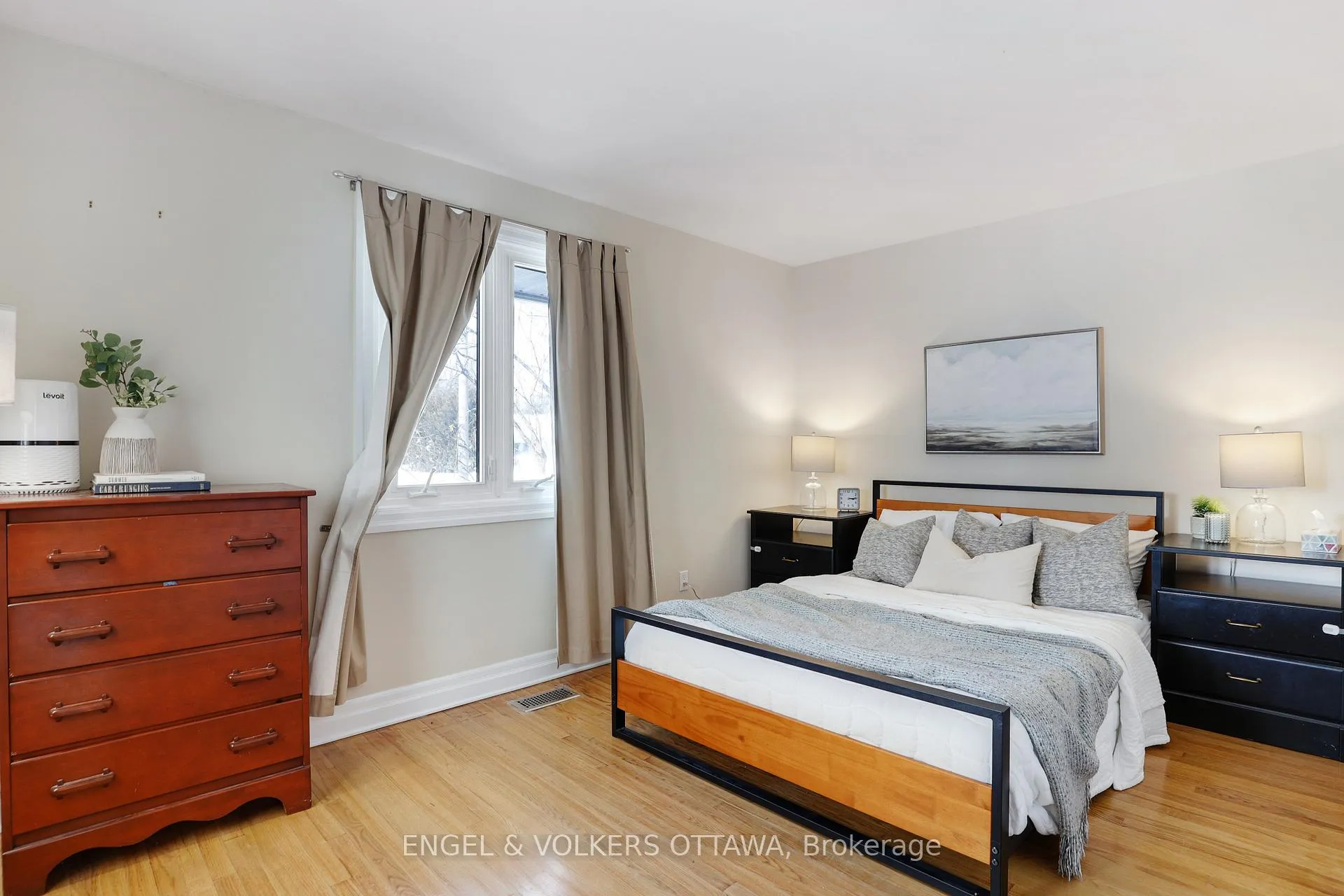 Photo 107 of 2665 Colman Street, Ottawa, Riverside Park — HOMEH