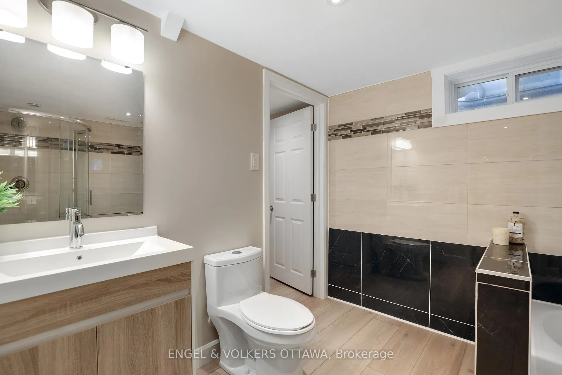 Photo 165 of 2665 Colman Street, Ottawa, Riverside Park — HOMEH