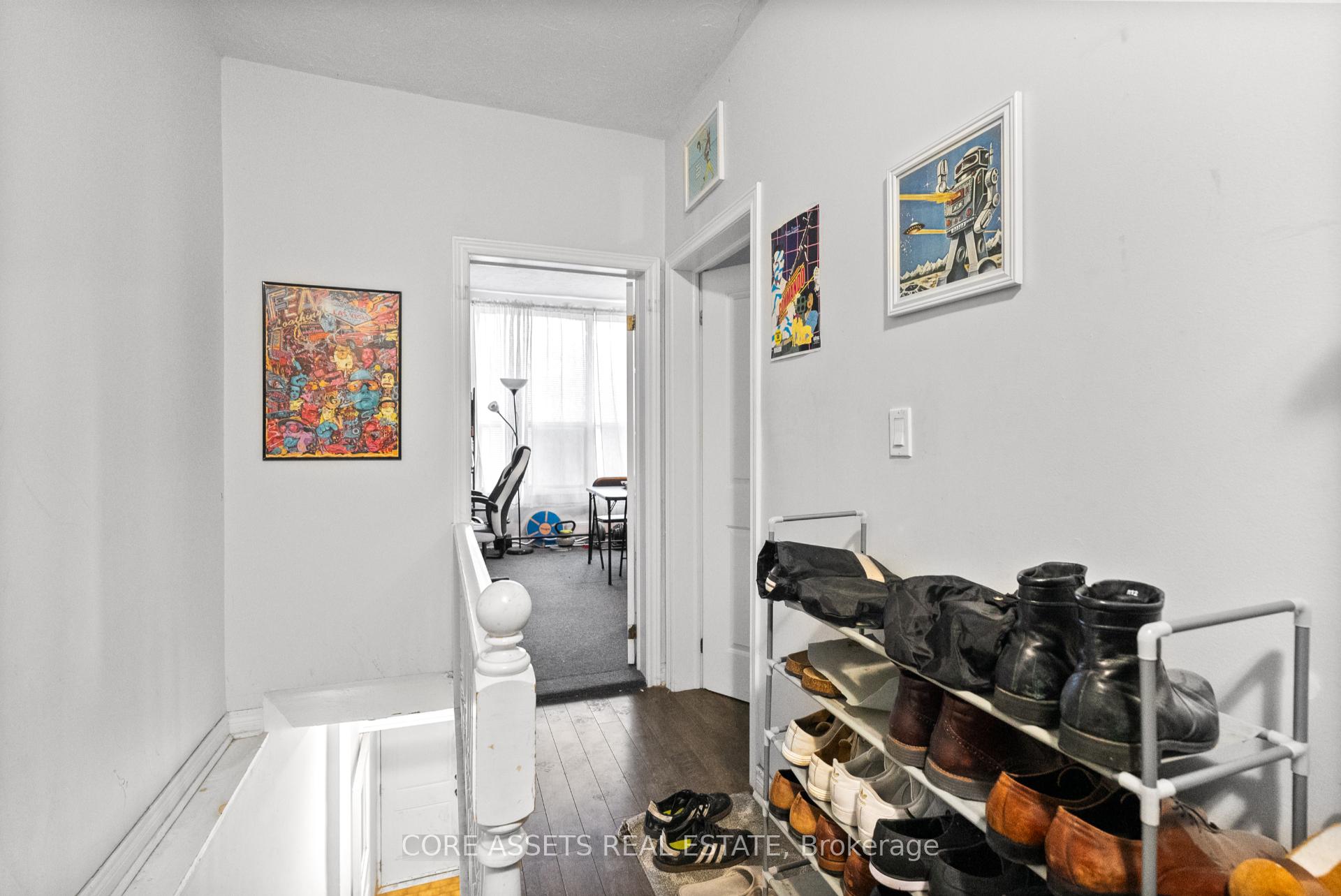 Photo 2 of Unit Upper, 890 College Street, Toronto, Palmerston-Little Italy — HOMEH