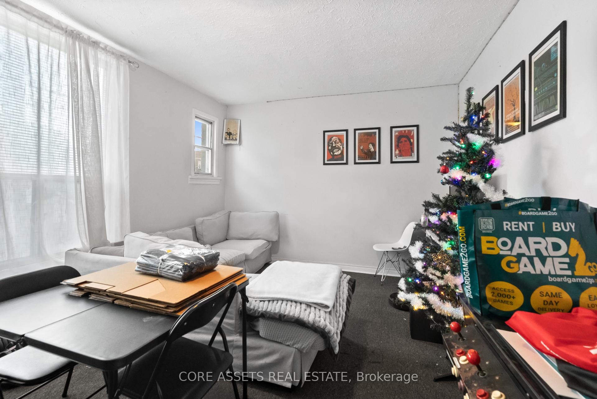 Photo 5 of Unit Upper, 890 College Street, Toronto, Palmerston-Little Italy — HOMEH