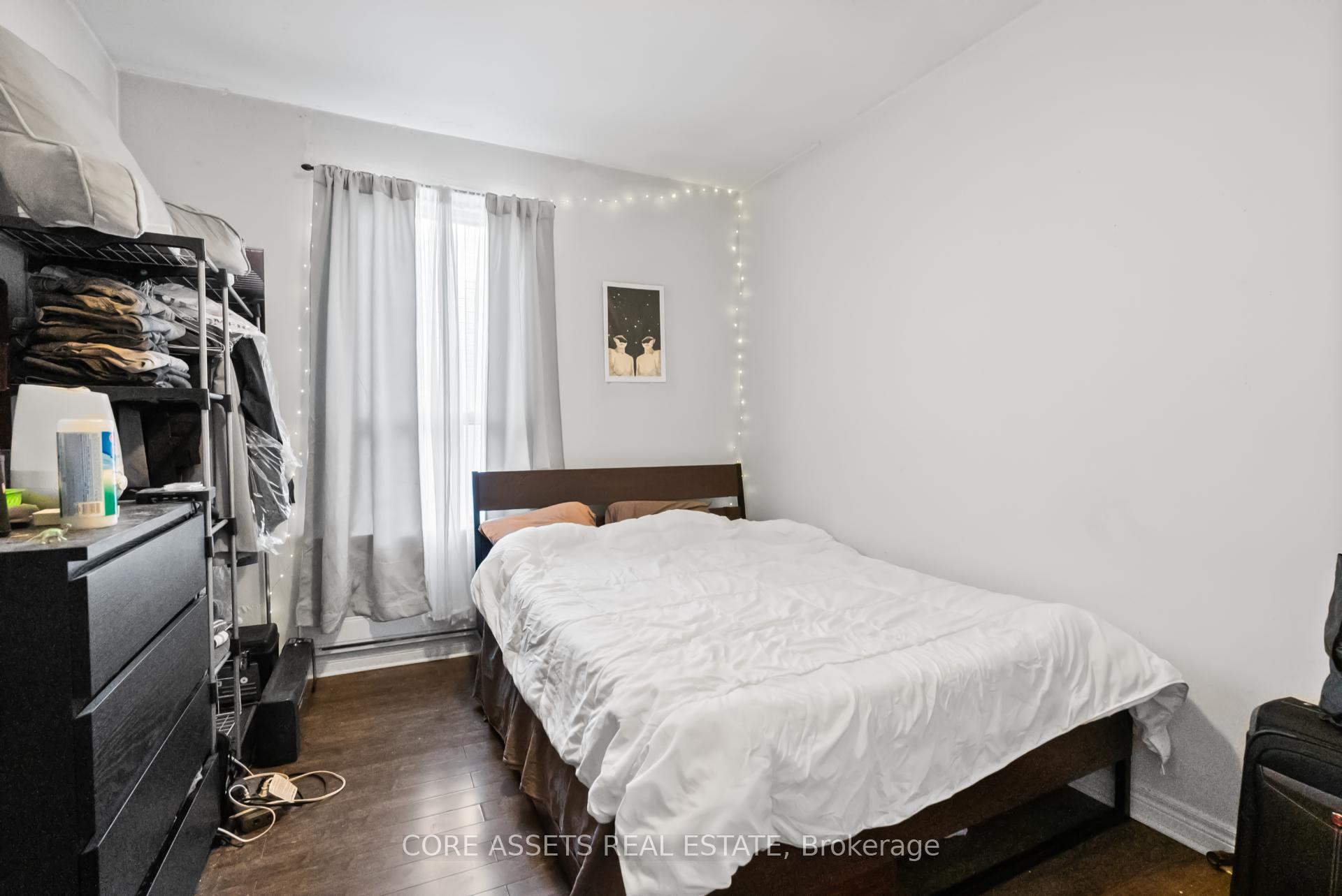 Photo 3 of Unit Upper, 890 College Street, Toronto, Palmerston-Little Italy — HOMEH