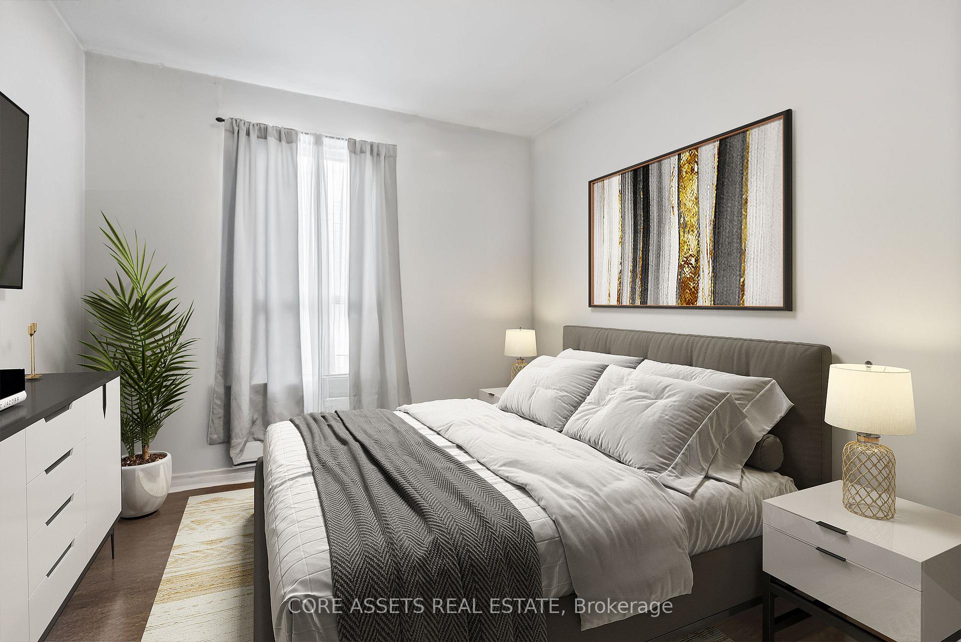 Photo 6 of Unit Upper, 890 College Street, Toronto, Palmerston-Little Italy — HOMEH