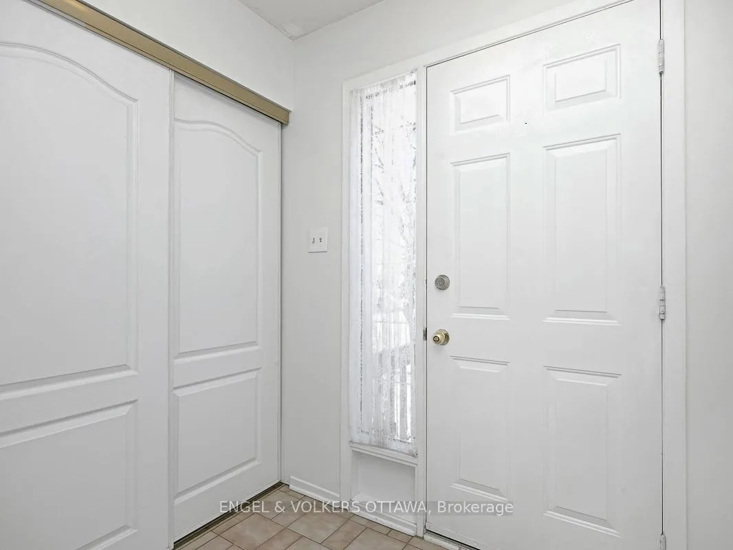 Photo 23 of 6 Mill Hill Road, Ottawa, Westcliffe Estates — HOMEH