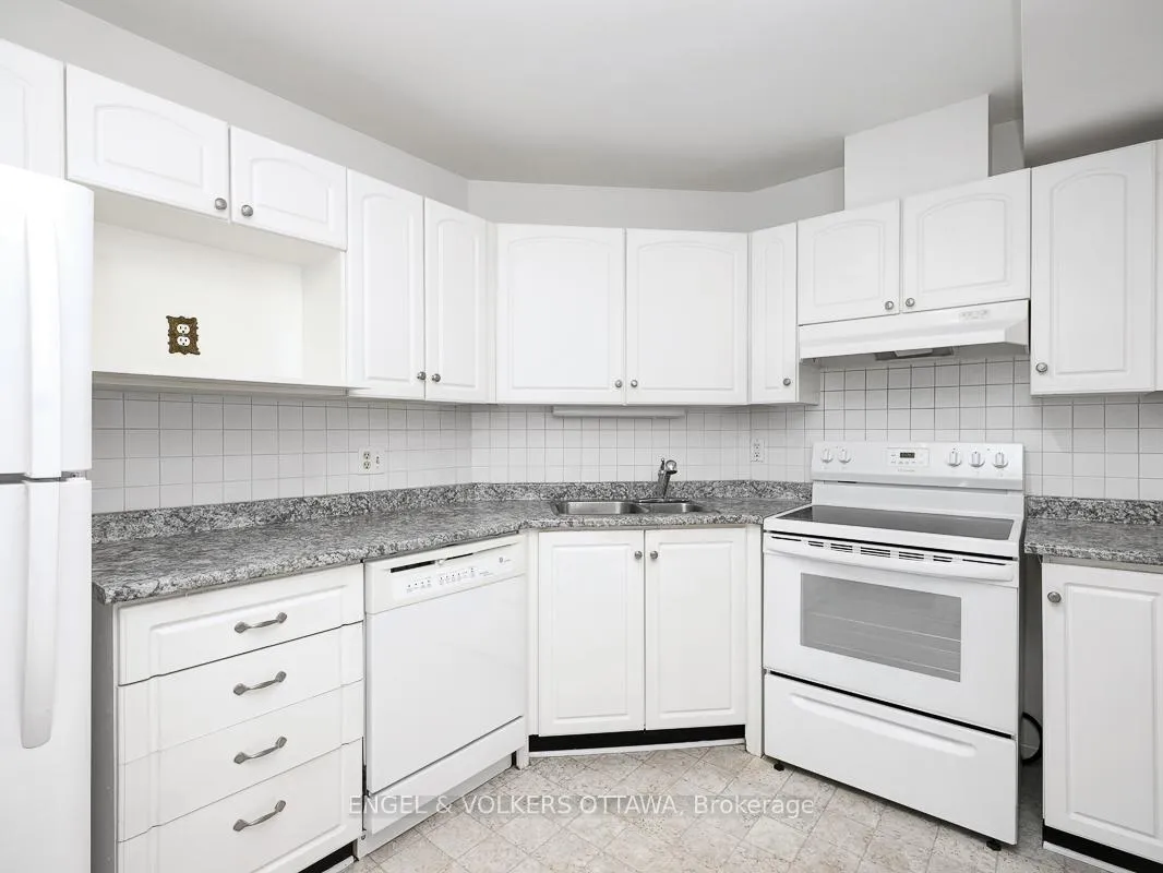Photo 127 of 6 Mill Hill Road, Ottawa, Westcliffe Estates — HOMEH