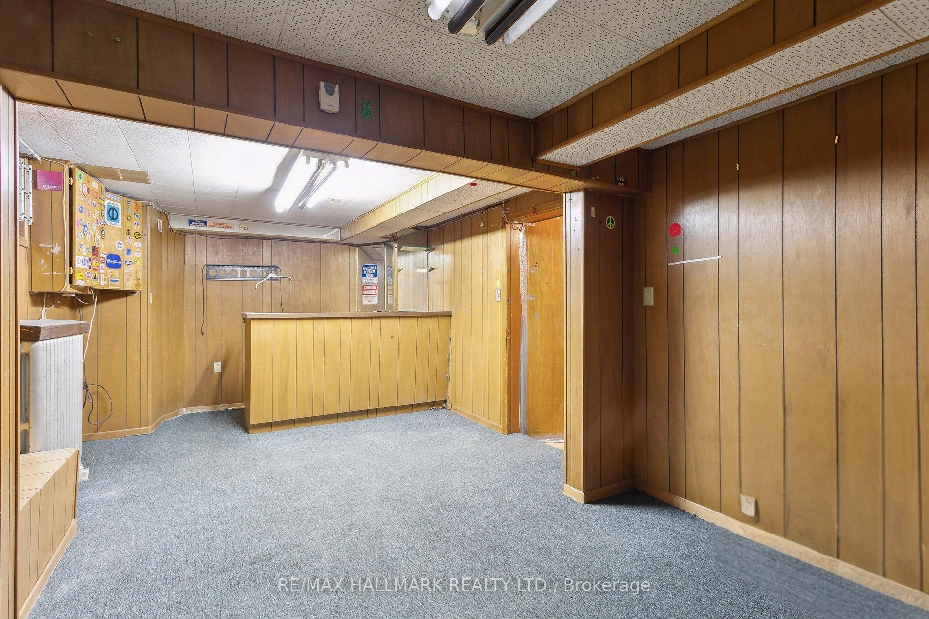 Photo 25 of 618 Brown's Line, Etobicoke, Alderwood — HOMEH