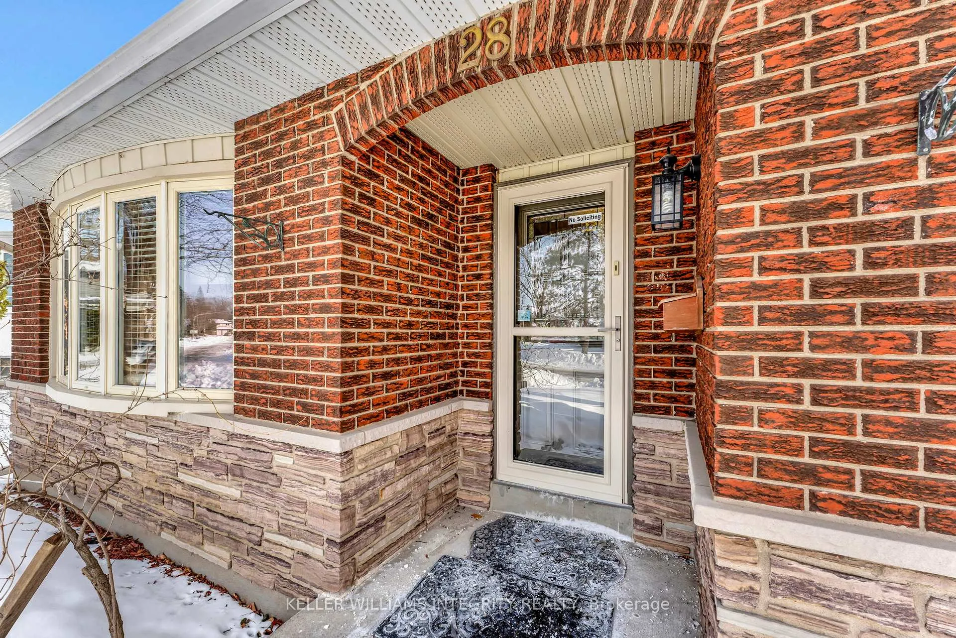 Photo 9 of 28 Wedgewood Crescent, Ottawa, Blackburn Hamlet — HOMEH