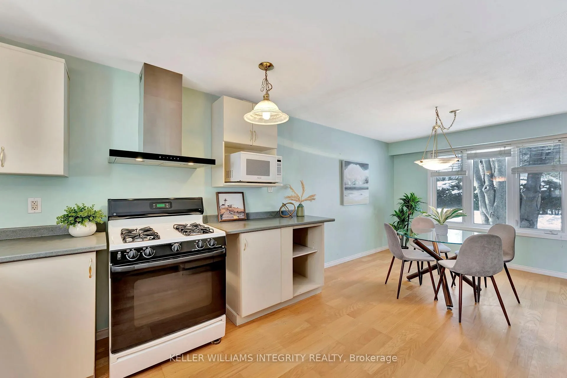 Photo 49 of 28 Wedgewood Crescent, Ottawa, Blackburn Hamlet — HOMEH