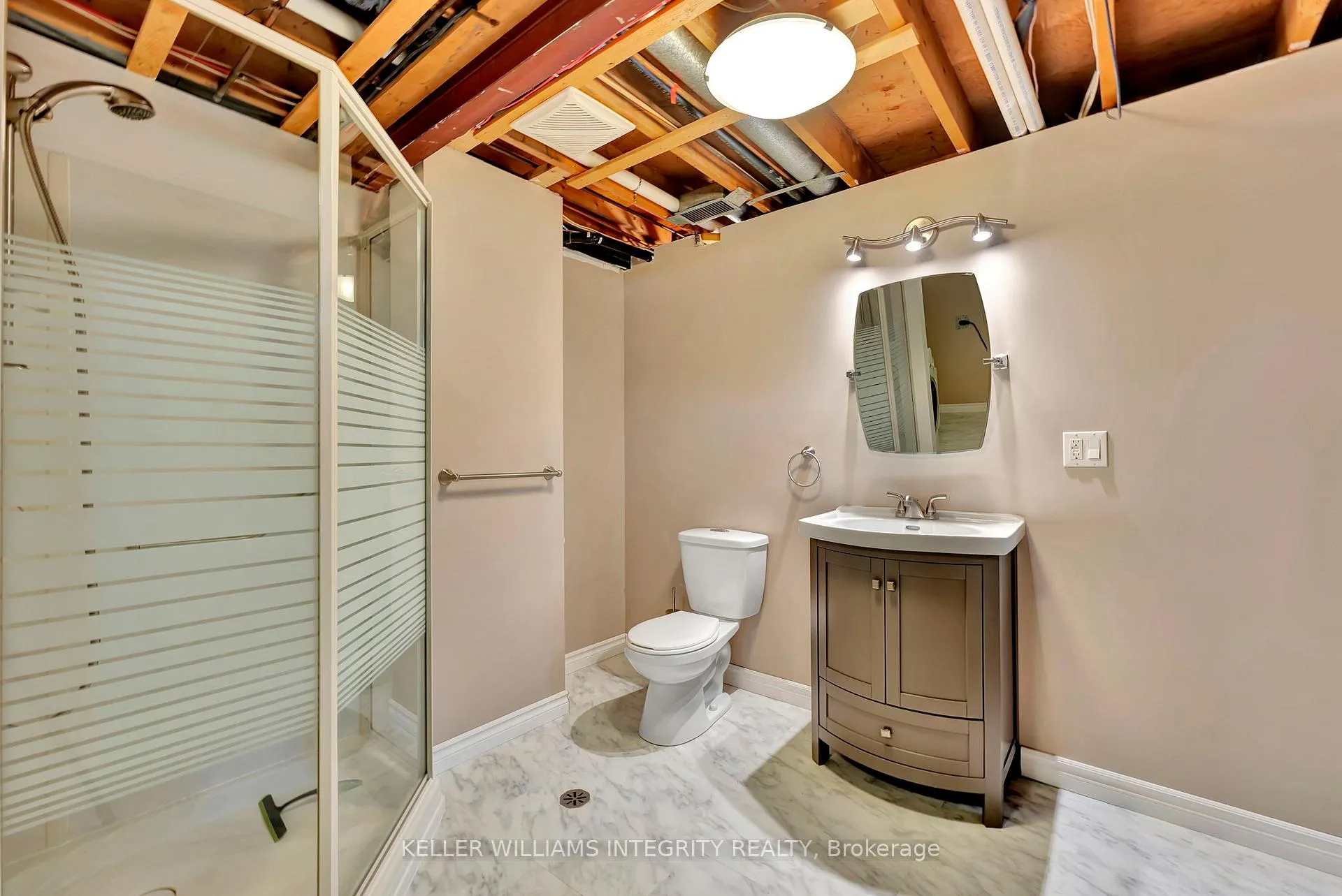 Photo 125 of 28 Wedgewood Crescent, Ottawa, Blackburn Hamlet — HOMEH
