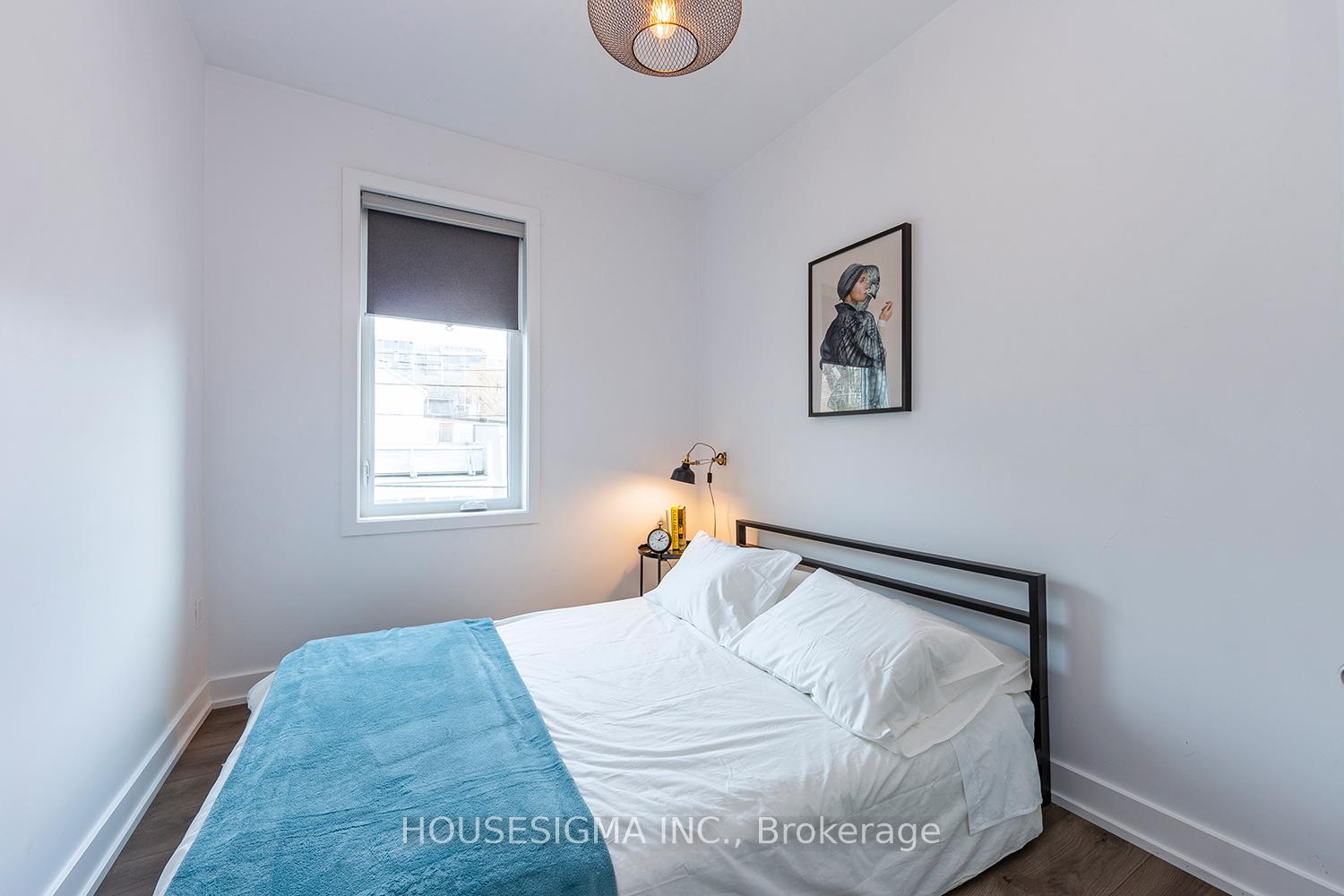 Photo 12 of 40 Tecumseth Street, Toronto, Niagara — HOMEH