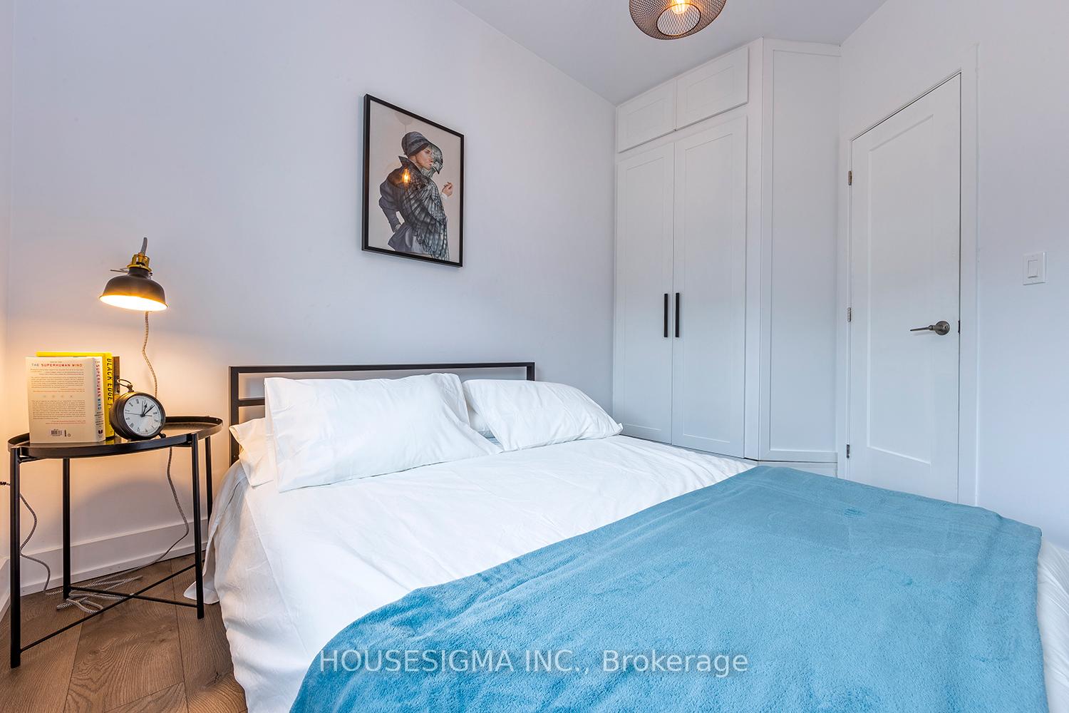 Photo 23 of 40 Tecumseth Street, Toronto, Niagara — HOMEH