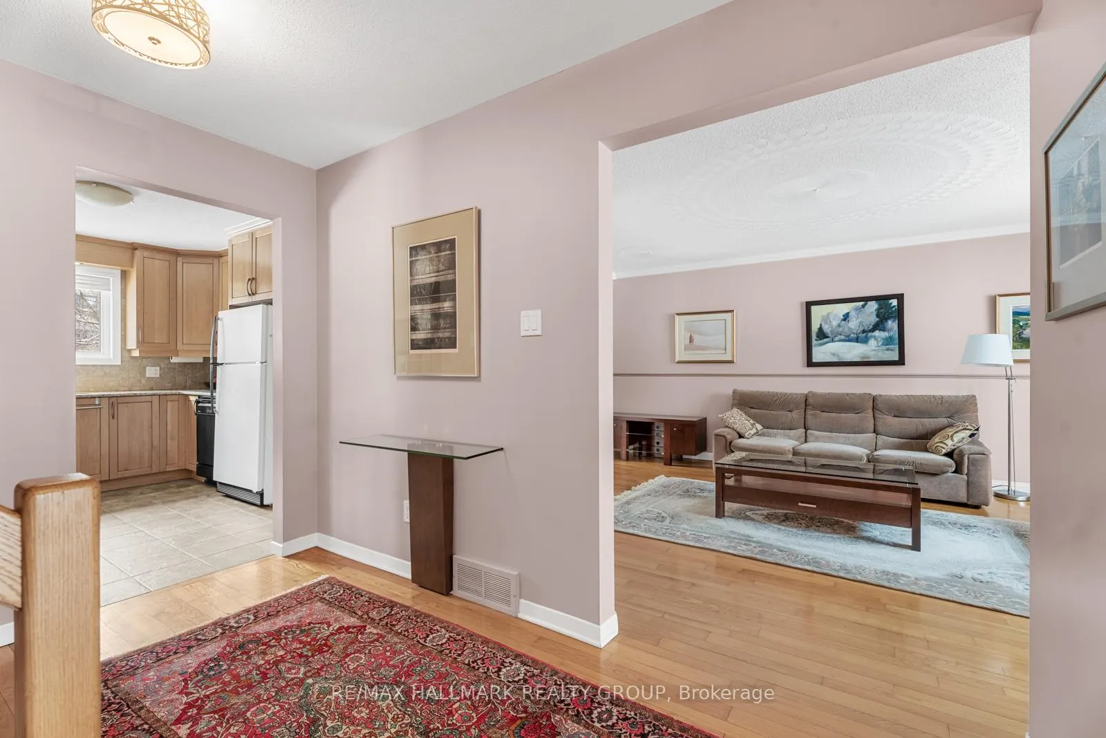 Photo 32 of 4754 Donovan Court, Ottawa, Rothwell Heights — HOMEH