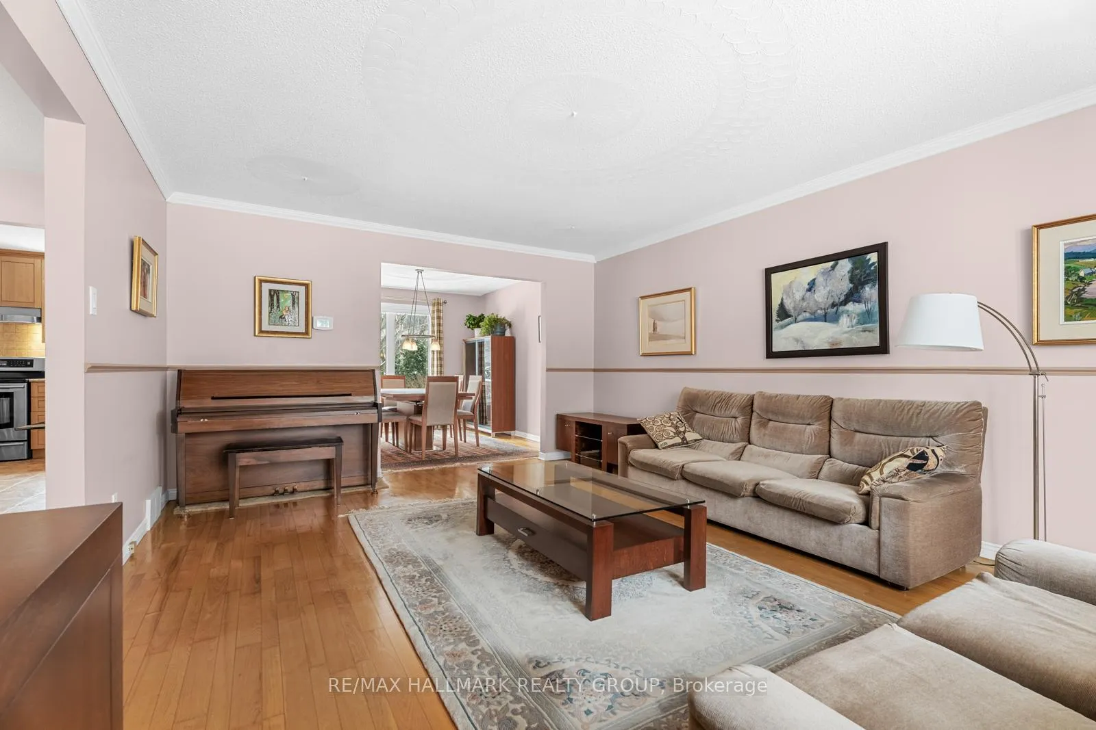 Photo 43 of 4754 Donovan Court, Ottawa, Rothwell Heights — HOMEH