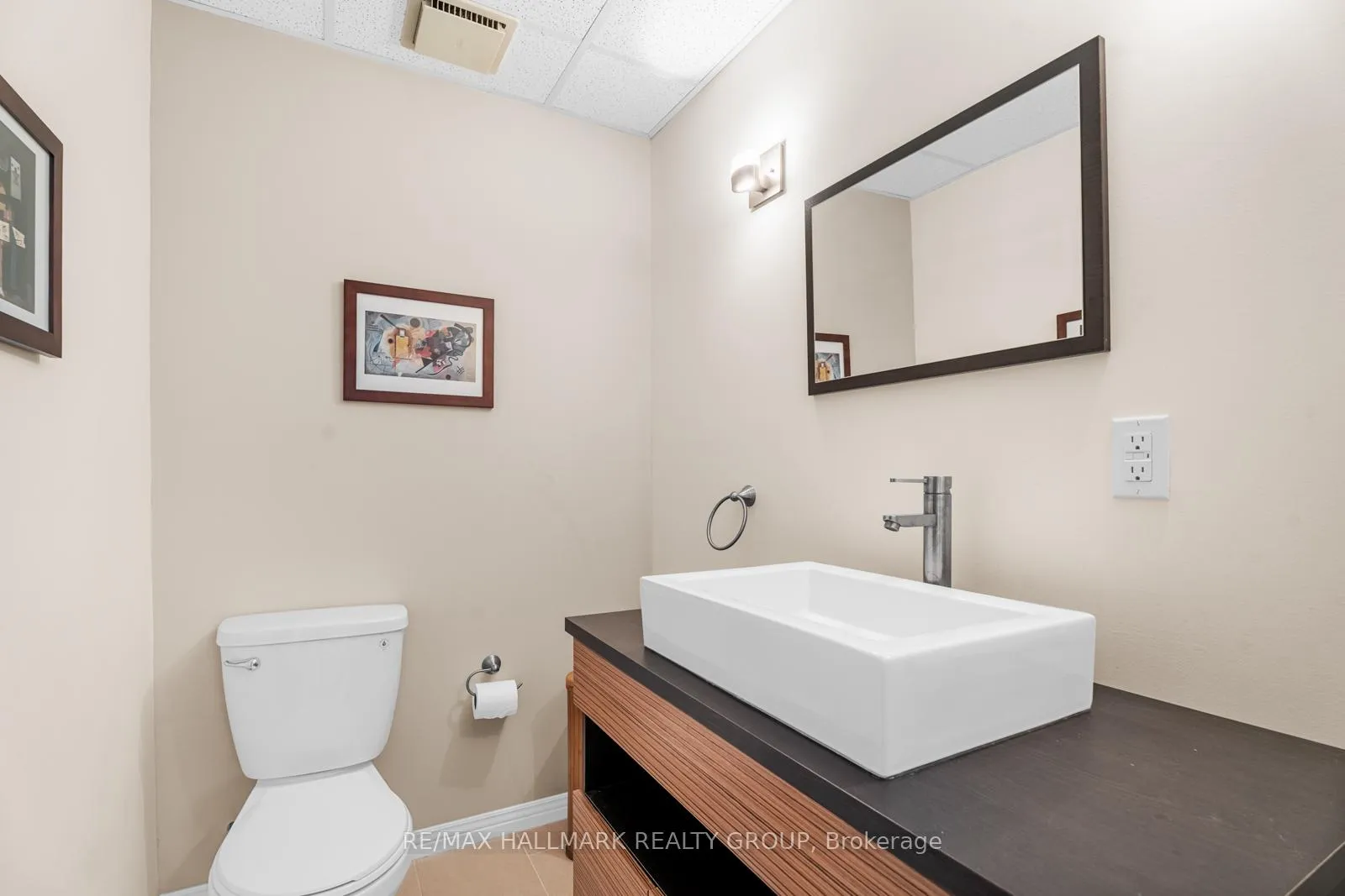 Photo 211 of 4754 Donovan Court, Ottawa, Rothwell Heights — HOMEH