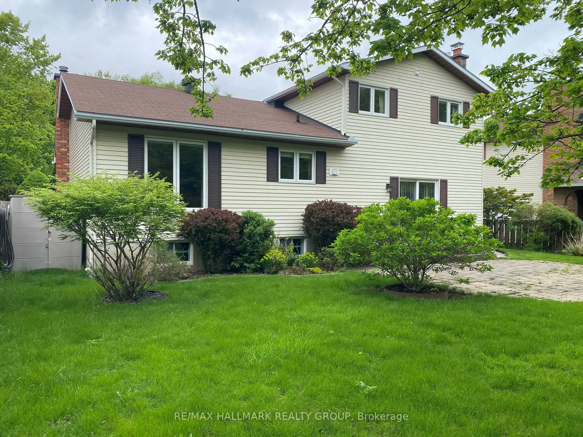 Photo 245 of 4754 Donovan Court, Ottawa, Rothwell Heights — HOMEH