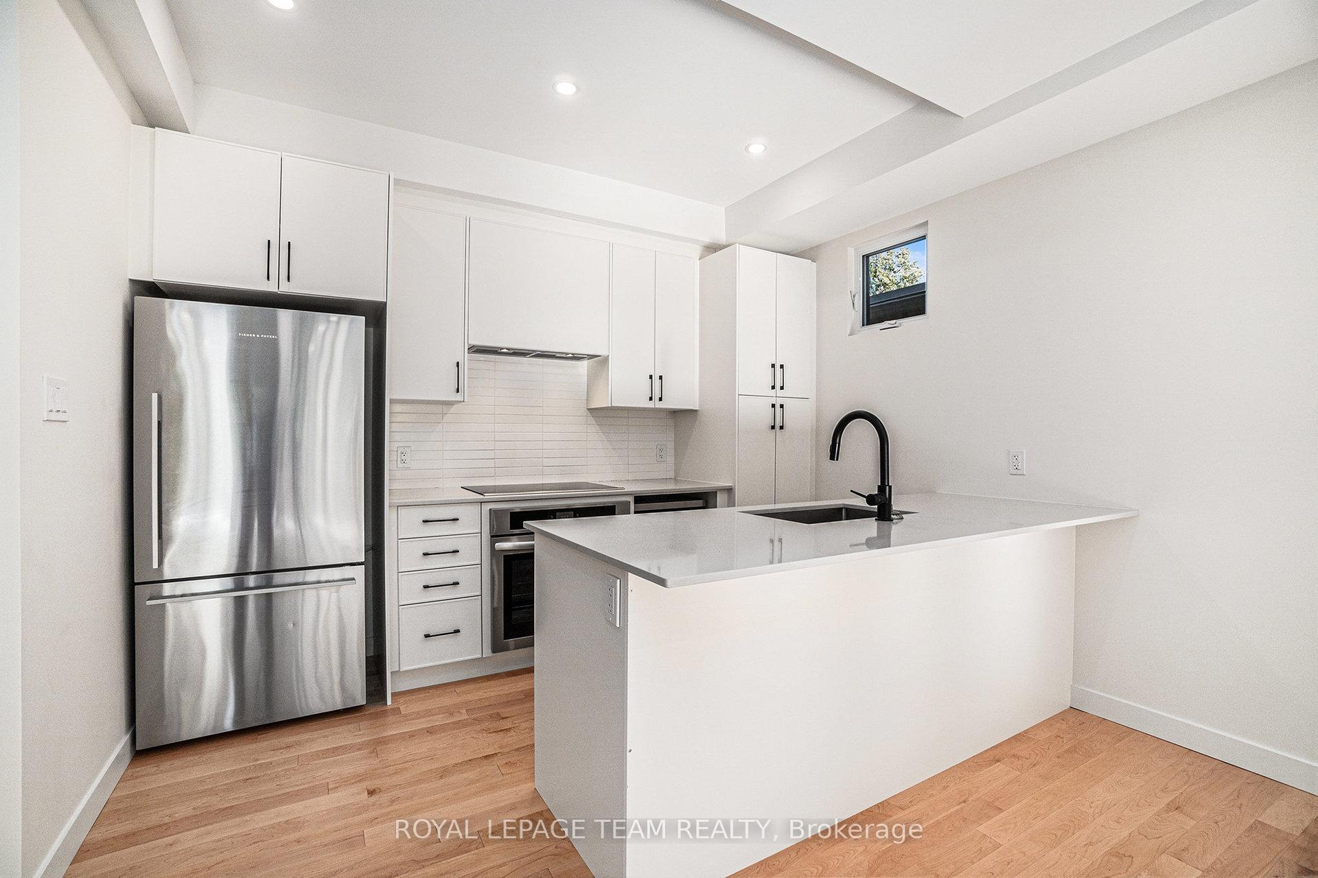 Photo 16 of 90 Hamilton Avenue N, Ottawa, Ottawa West — HOMEH