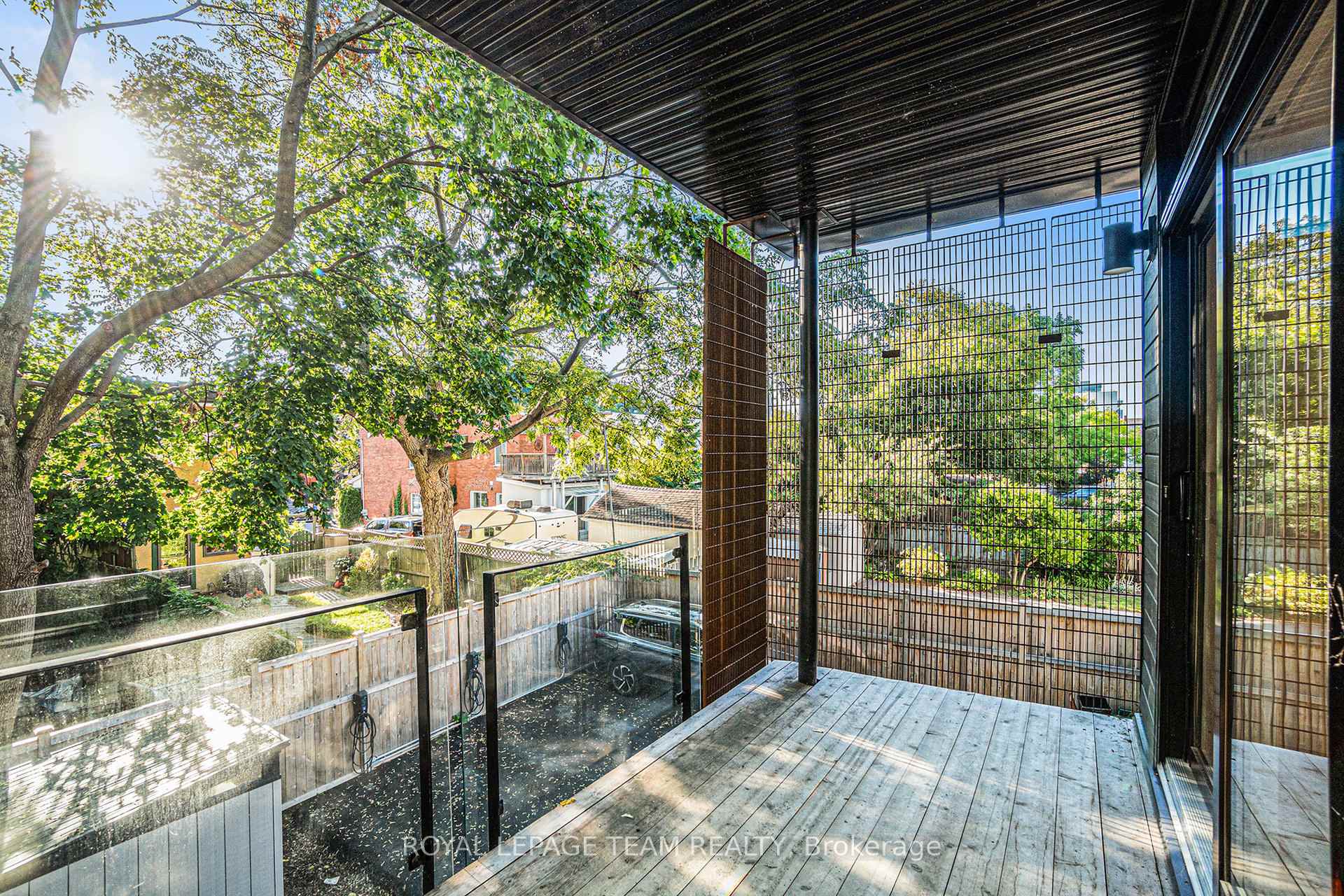 Photo 27 of 90 Hamilton Avenue N, Ottawa, Ottawa West — HOMEH