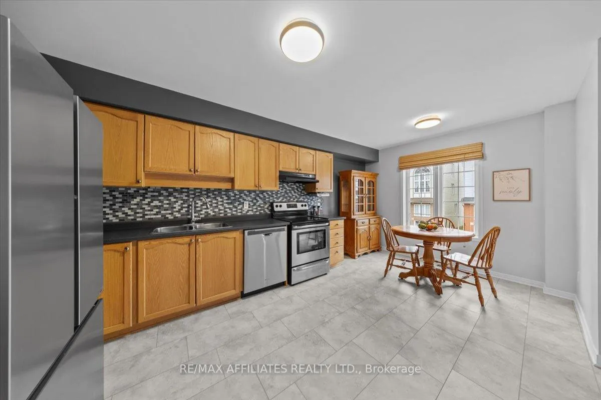 Photo 5 of 357 Wiffen, Ottawa, Westcliffe Estates — HOMEH