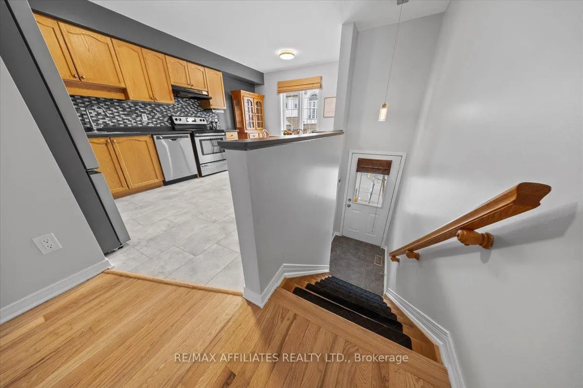 Photo 12 of 357 Wiffen, Ottawa, Westcliffe Estates — HOMEH