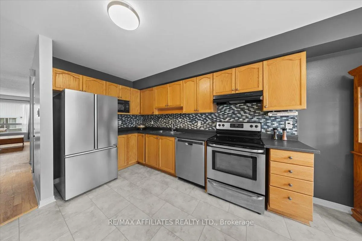 Photo 19 of 357 Wiffen, Ottawa, Westcliffe Estates — HOMEH