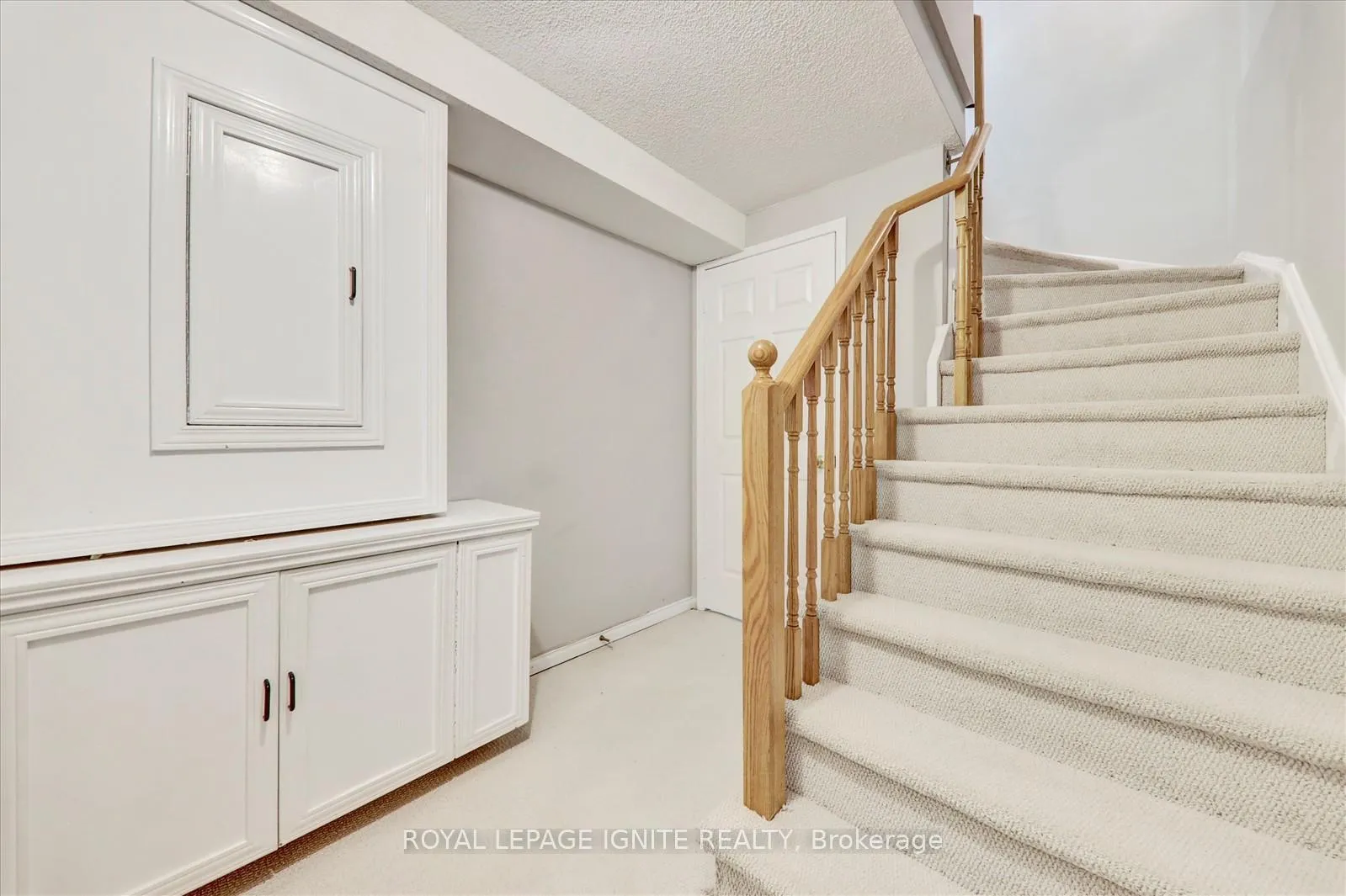 Photo 143 of Unit 40, 11 Arnold Estate Lane, Ajax, Central — HOMEH