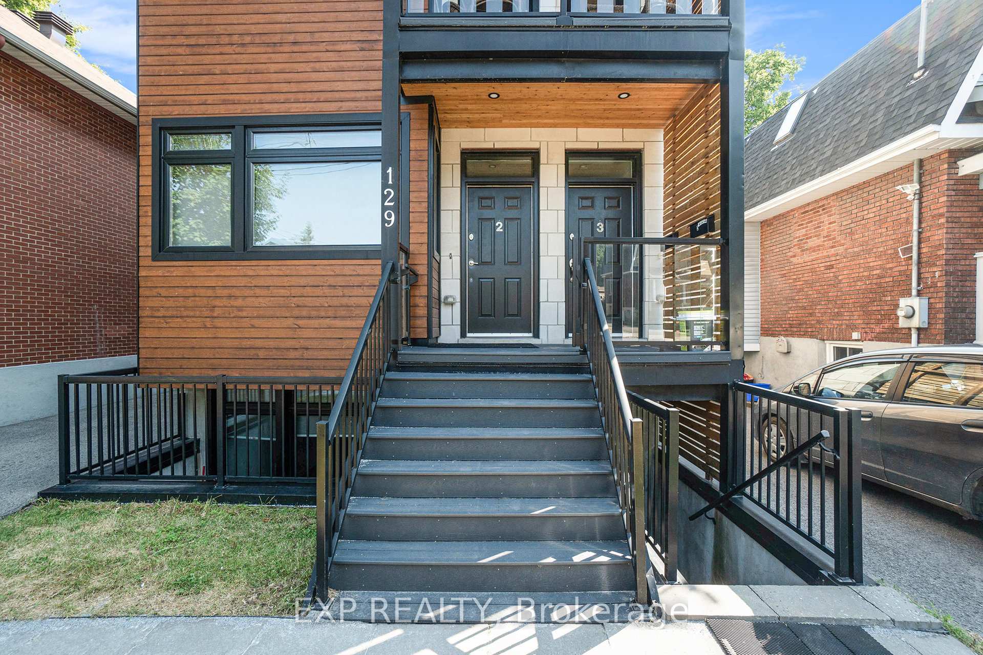 Photo 2 of Unit 2, 129 Smirle Avenue, Ottawa, Ottawa West — HOMEH