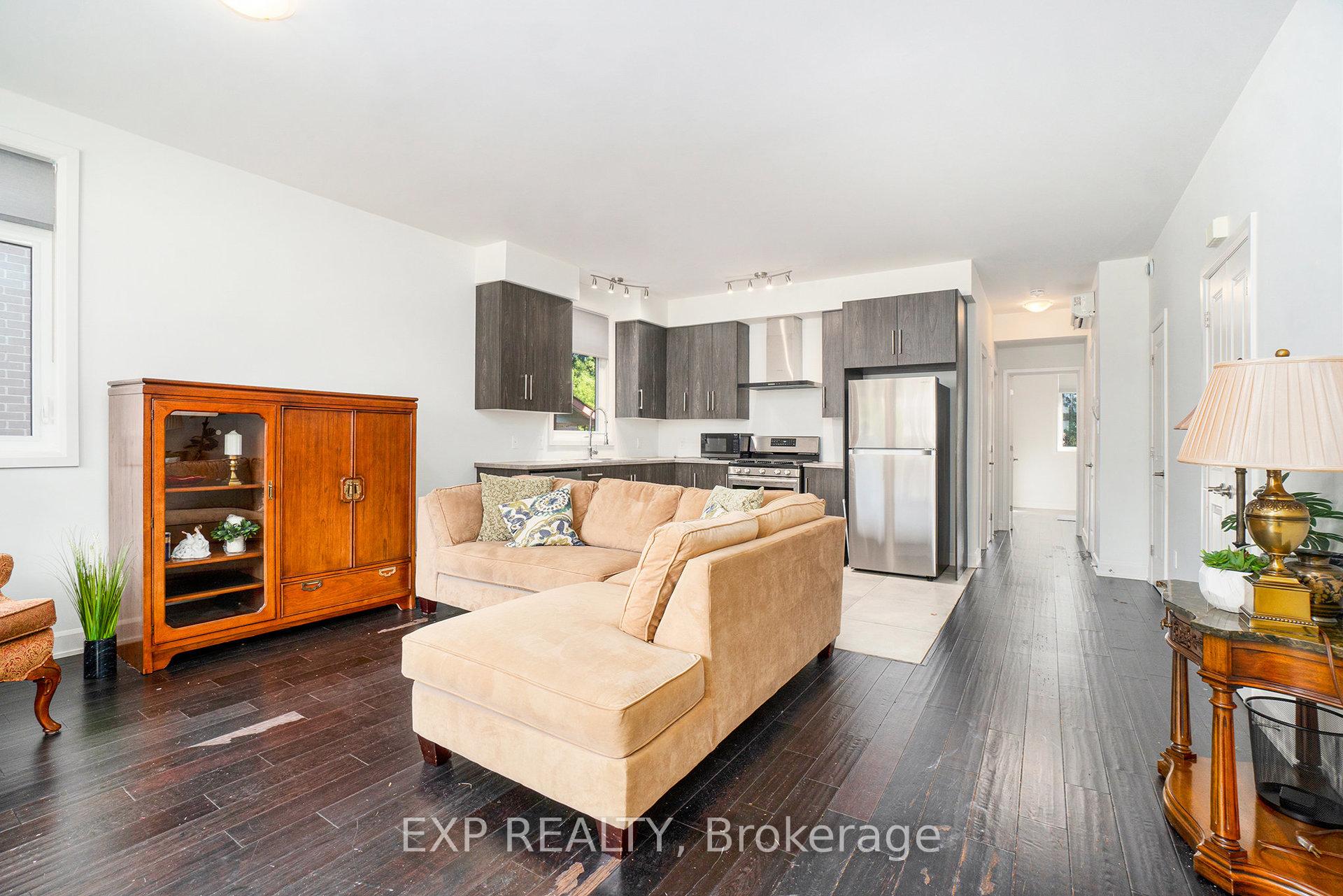 Photo 6 of Unit 2, 129 Smirle Avenue, Ottawa, Ottawa West — HOMEH
