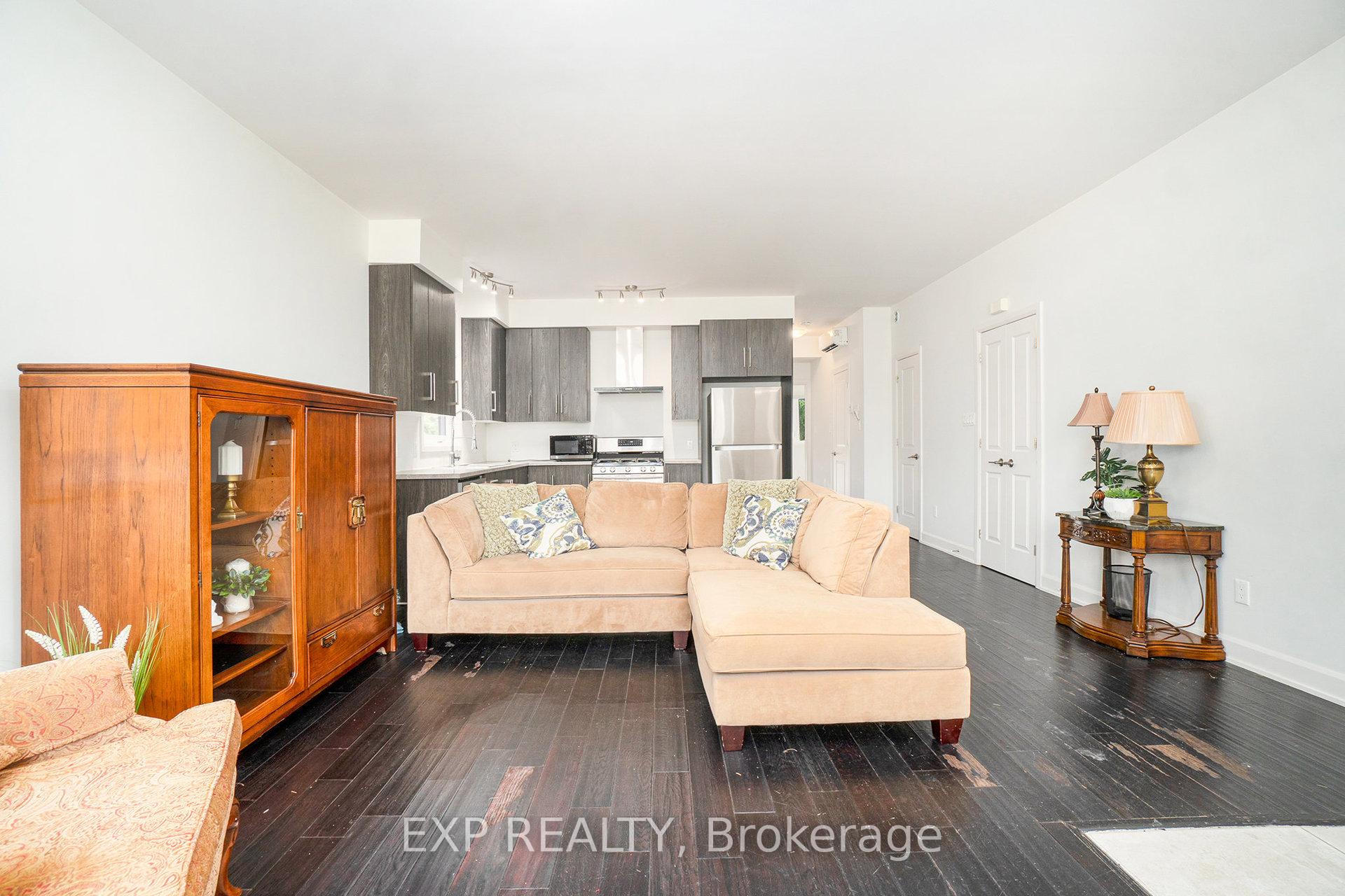 Photo 7 of Unit 2, 129 Smirle Avenue, Ottawa, Ottawa West — HOMEH