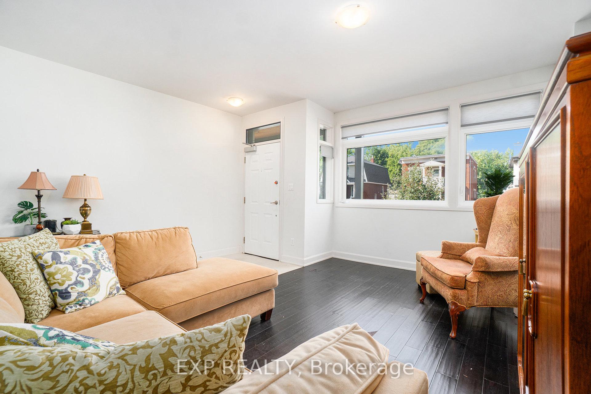 Photo 8 of Unit 2, 129 Smirle Avenue, Ottawa, Ottawa West — HOMEH