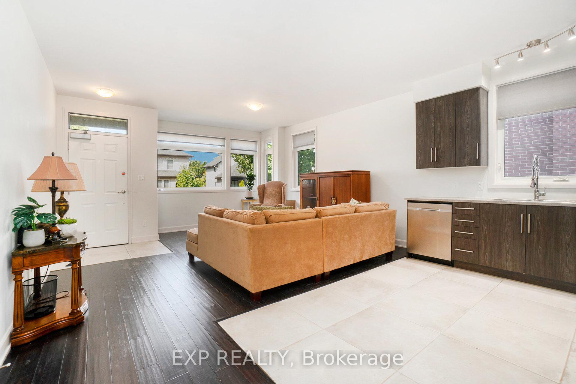 Photo 9 of Unit 2, 129 Smirle Avenue, Ottawa, Ottawa West — HOMEH