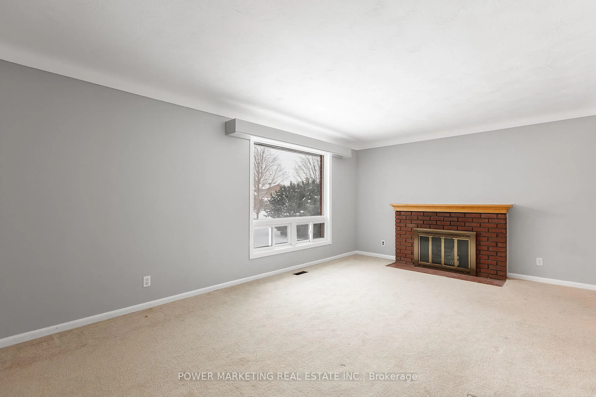 Photo 27 of Unit A, 529 Browning Avenue, Ottawa, Riverview Park — HOMEH