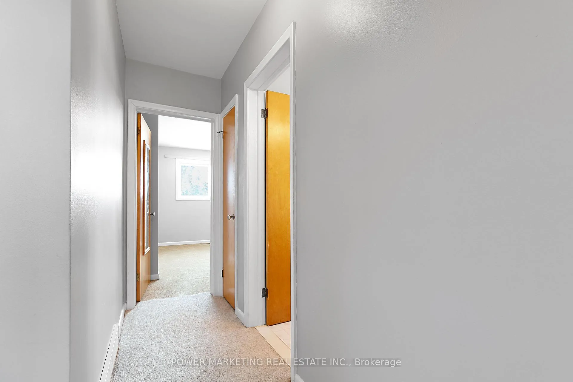 Photo 90 of Unit A, 529 Browning Avenue, Ottawa, Riverview Park — HOMEH