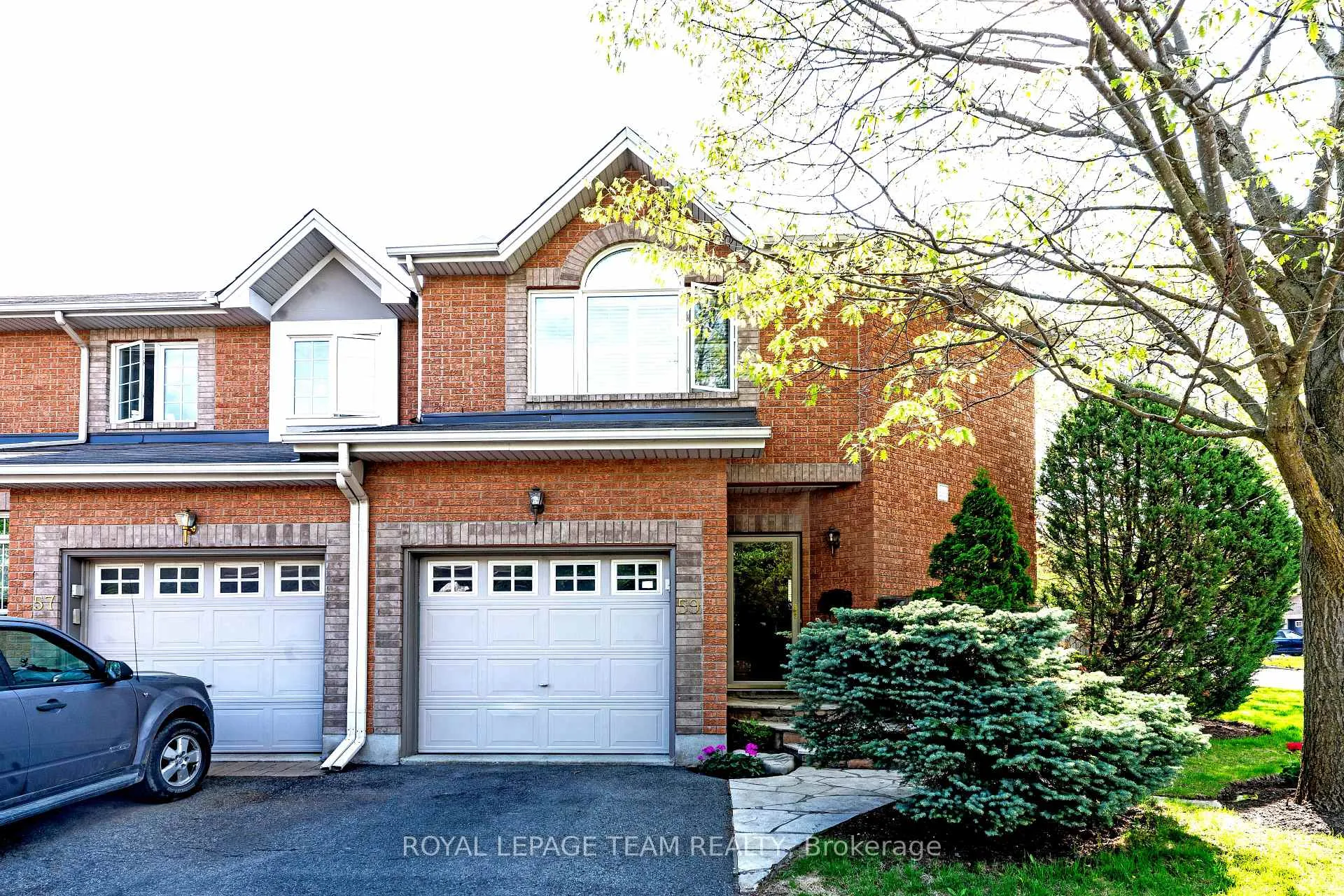 Photo 2 of 59 Great Oak Private, Ottawa, Riverview Park — HOMEH