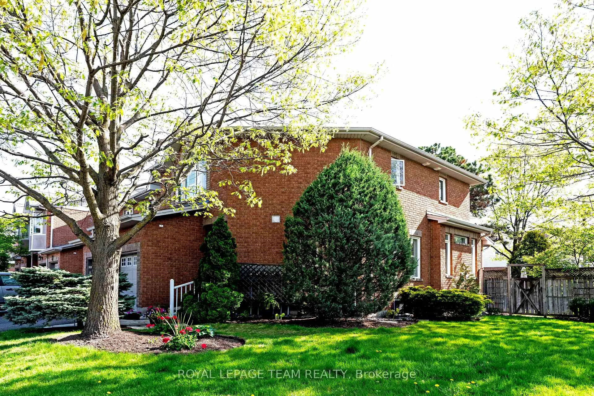 Photo 9 of 59 Great Oak Private, Ottawa, Riverview Park — HOMEH