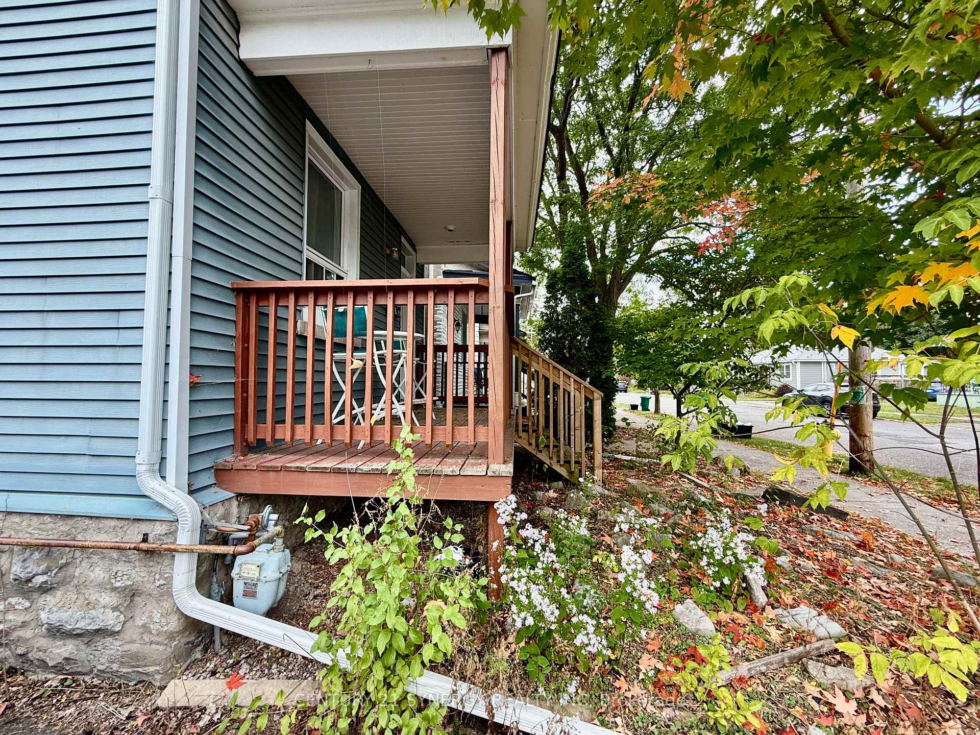 Photo 3 of Unit 2, 4 Gould Street, Ottawa, Ottawa West — HOMEH