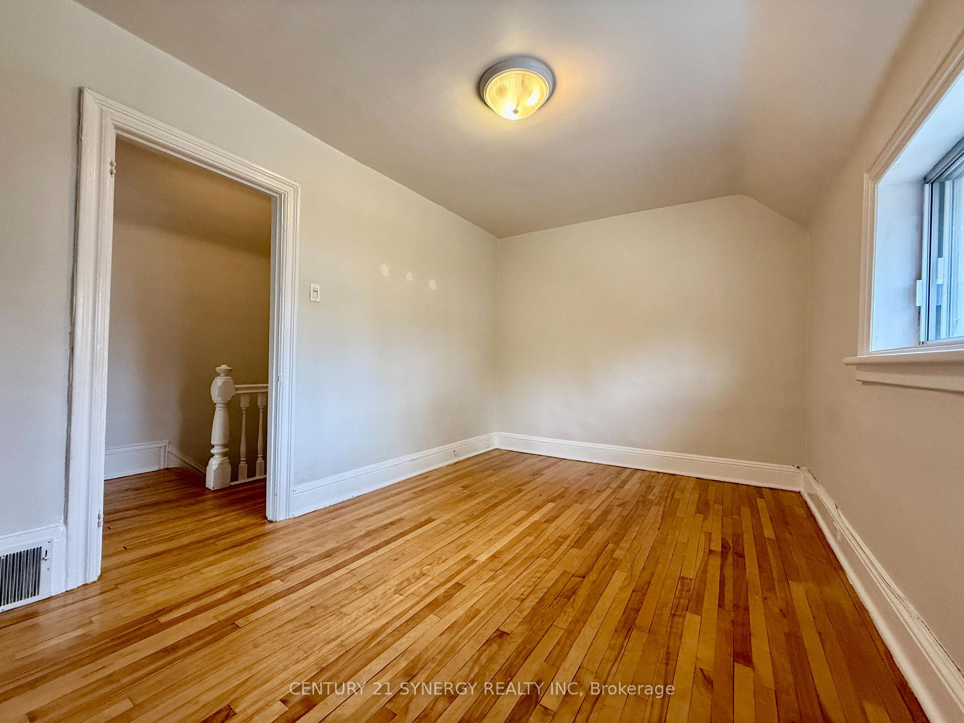 Photo 8 of Unit 2, 4 Gould Street, Ottawa, Ottawa West — HOMEH