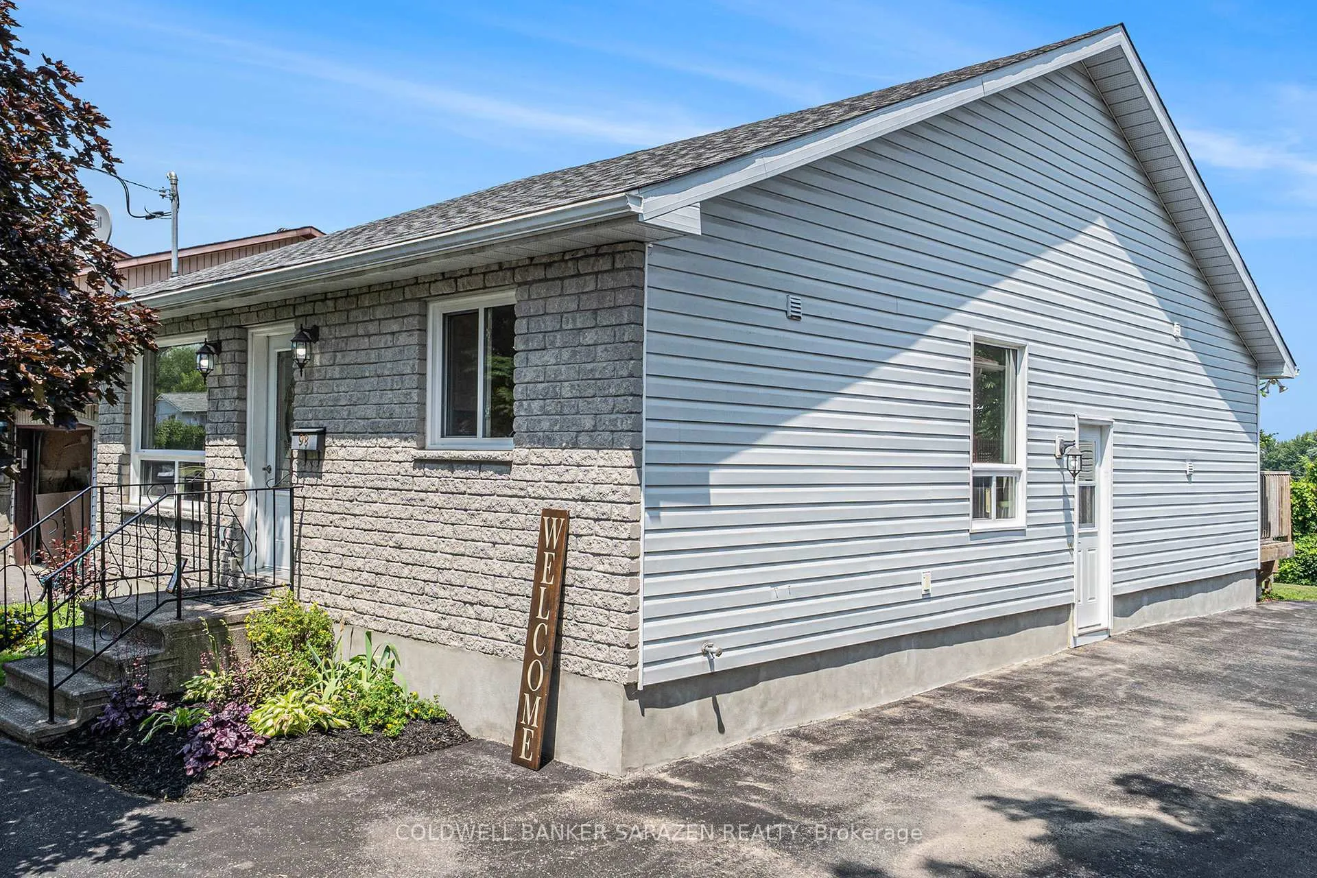 Photo 8 of 98 Seventh Avenue, Arnprior — HOMEH