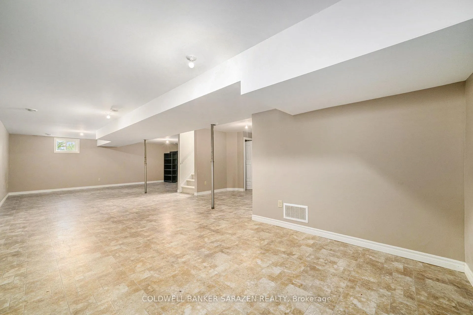 Photo 109 of 98 Seventh Avenue, Arnprior — HOMEH